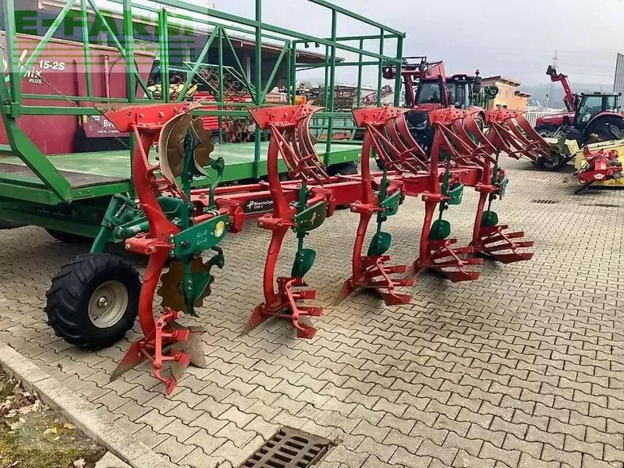 Kverneland 2300 s variomat - Aura: kuva Kverneland 2300 s variomat - Aura Kverneland 2300 s variomat - Aura: kuva Kverneland 2300 s variomat - Aura