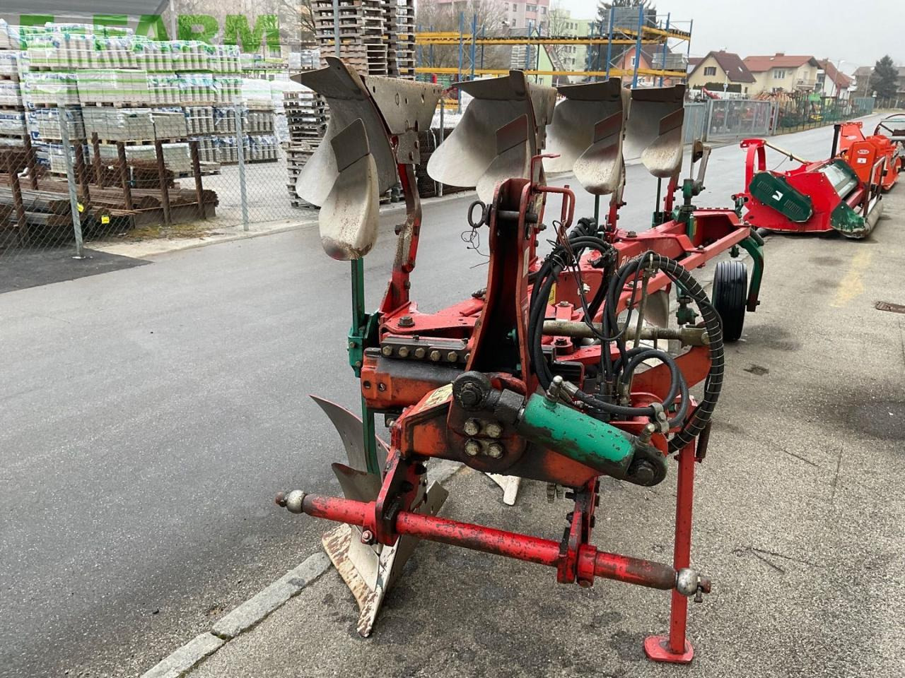 Kverneland LB 100-160 4-sch. - Aura: kuva Kverneland LB 100-160 4-sch. - Aura Kverneland LB 100-160 4-sch. - Aura: kuva Kverneland LB 100-160 4-sch. - Aura