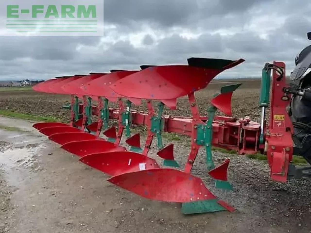 Kverneland lb 6 corps - Aura: kuva Kverneland lb 6 corps - Aura Kverneland lb 6 corps - Aura: kuva Kverneland lb 6 corps - Aura