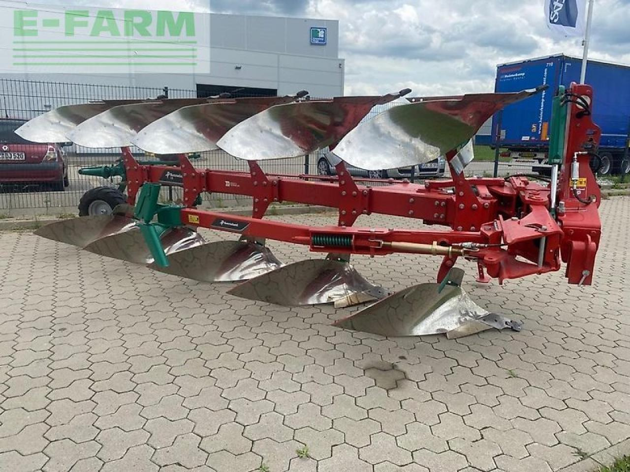 Kverneland ld 100-300 5-schar - Aura: kuva Kverneland ld 100-300 5-schar - Aura Kverneland ld 100-300 5-schar - Aura: kuva Kverneland ld 100-300 5-schar - Aura