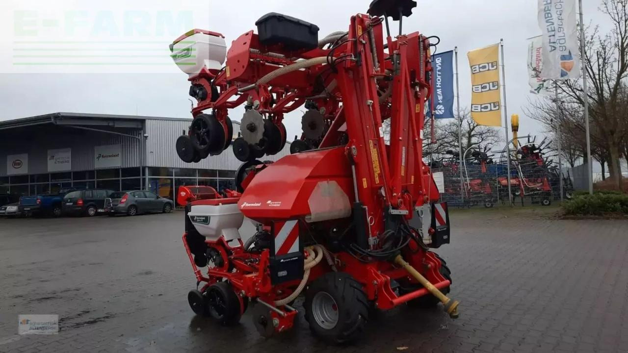Kverneland optima f 8-reihig freischaltung section controll - Tarkkuuskylvökone: kuva Kverneland optima f 8-reihig freischaltung section controll - Tarkkuuskylvökone Kverneland optima f 8-reihig freischaltung section controll - Tarkkuuskylvökone: kuva Kverneland optima f 8-reihig freischaltung section controll - Tarkkuuskylvökone