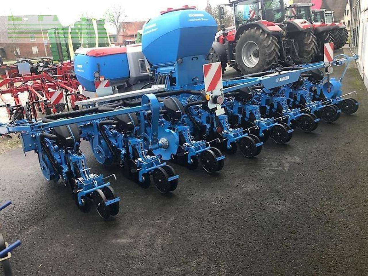Lemken azurit 10 - Kylvökone: kuva Lemken azurit 10 - Kylvökone Lemken azurit 10 - Kylvökone: kuva Lemken azurit 10 - Kylvökone