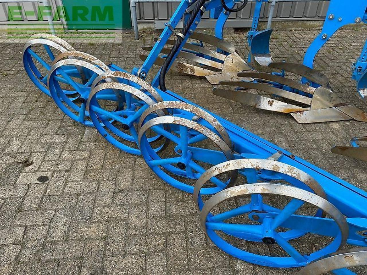 Aura Lemken juwel 8 vn100 met flexpack: kuva Aura Lemken juwel 8 vn100 met flexpack