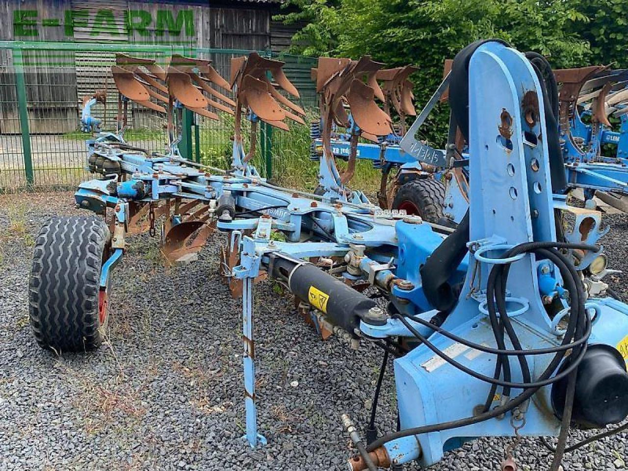 Lemken juwel 8 vt sl 100 - Aura: kuva Lemken juwel 8 vt sl 100 - Aura Lemken juwel 8 vt sl 100 - Aura: kuva Lemken juwel 8 vt sl 100 - Aura