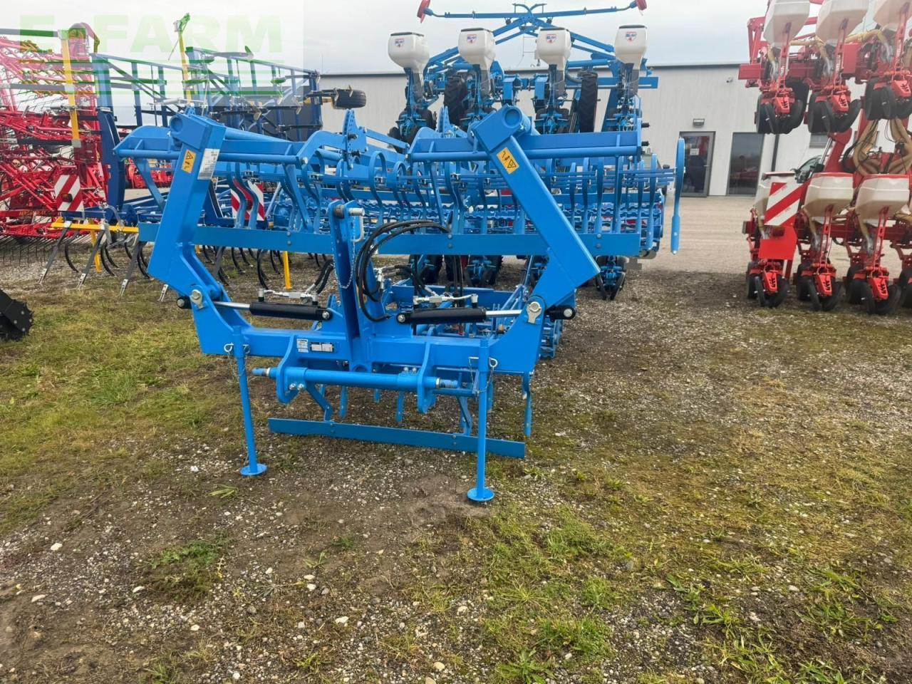 Lemken korund 8/450 - Kultivaattori: kuva Lemken korund 8/450 - Kultivaattori Lemken korund 8/450 - Kultivaattori: kuva Lemken korund 8/450 - Kultivaattori