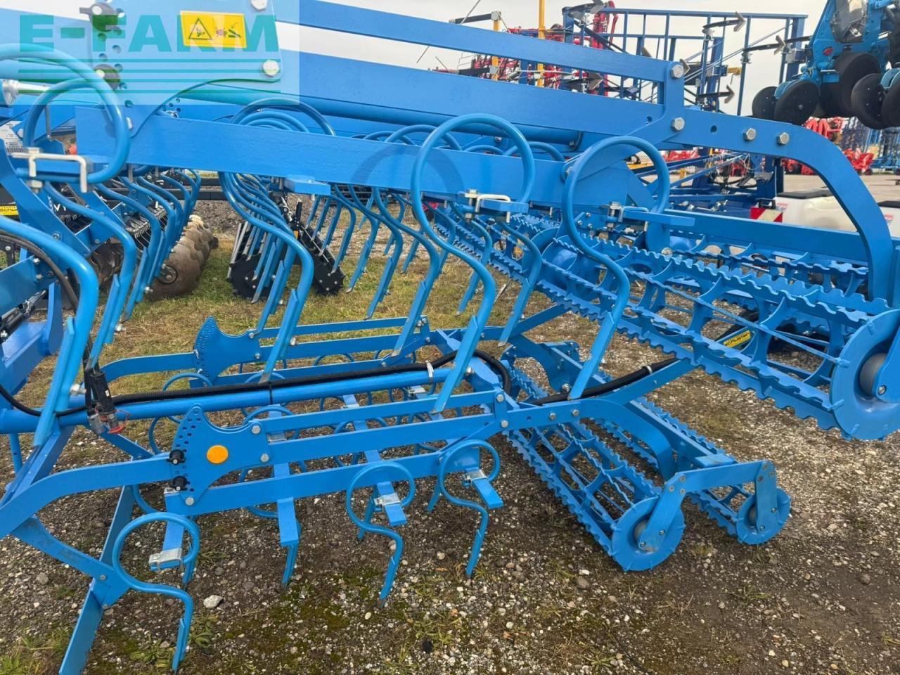 Lemken korund 8/450 - Kultivaattori: kuva Lemken korund 8/450 - Kultivaattori Lemken korund 8/450 - Kultivaattori: kuva Lemken korund 8/450 - Kultivaattori