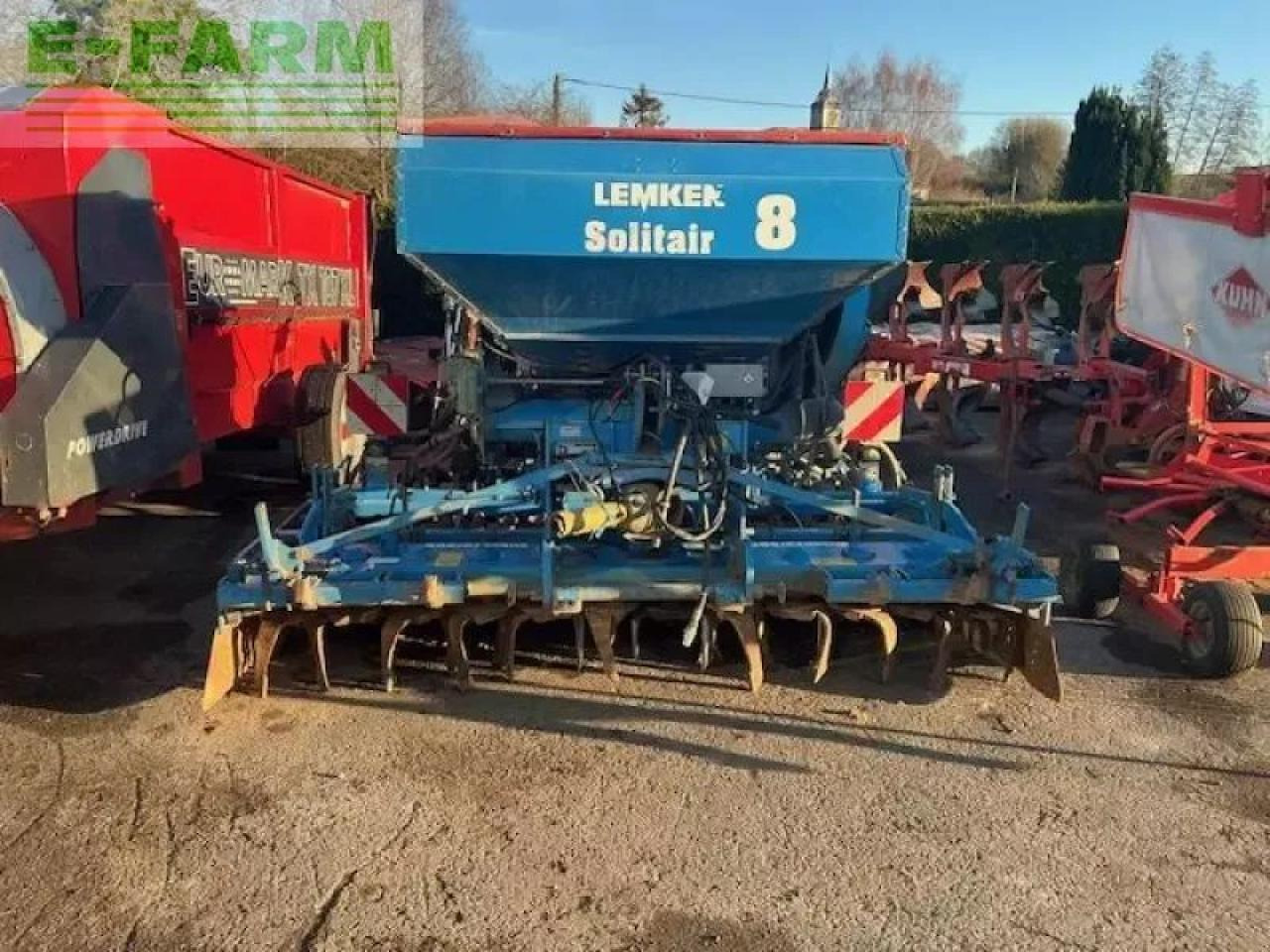 Lemken pneumatique - Kylvölannoitin: kuva Lemken pneumatique - Kylvölannoitin Lemken pneumatique - Kylvölannoitin: kuva Lemken pneumatique - Kylvölannoitin