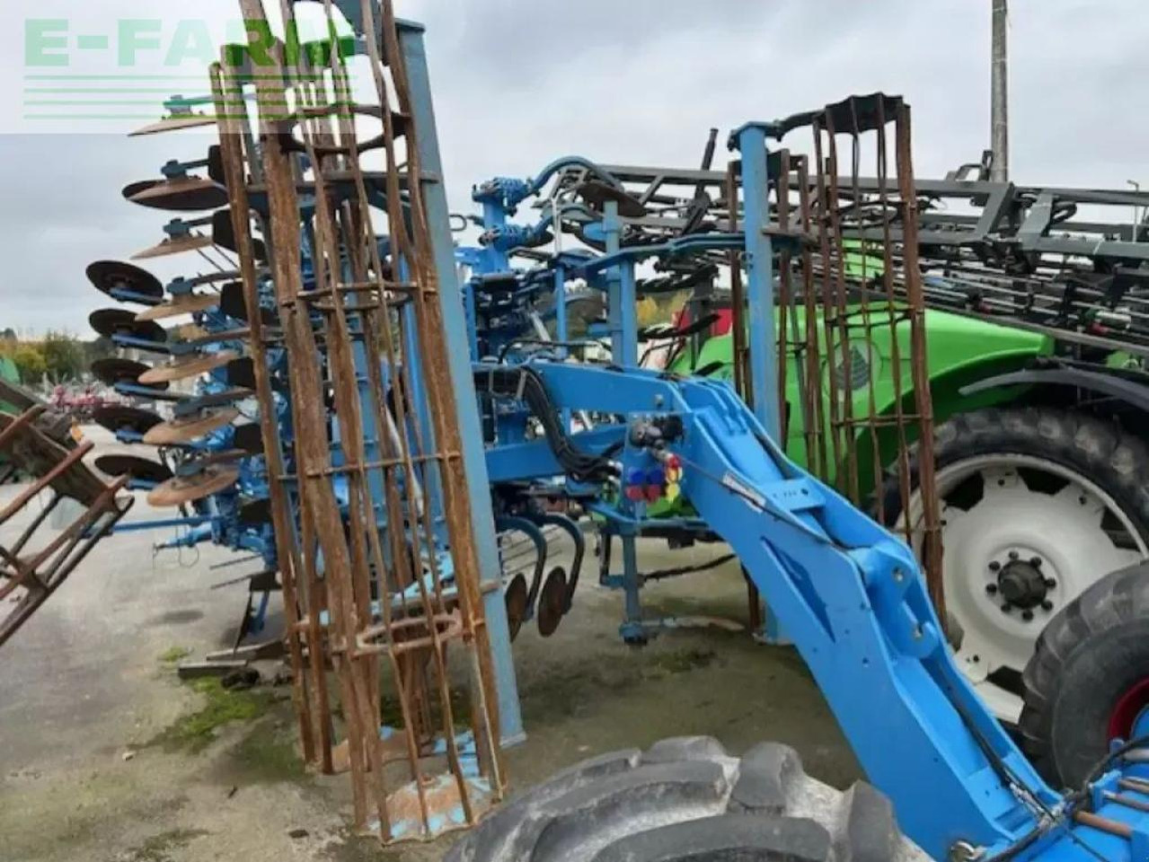 Lemken rubin 10 - Kultivaattori: kuva Lemken rubin 10 - Kultivaattori Lemken rubin 10 - Kultivaattori: kuva Lemken rubin 10 - Kultivaattori
