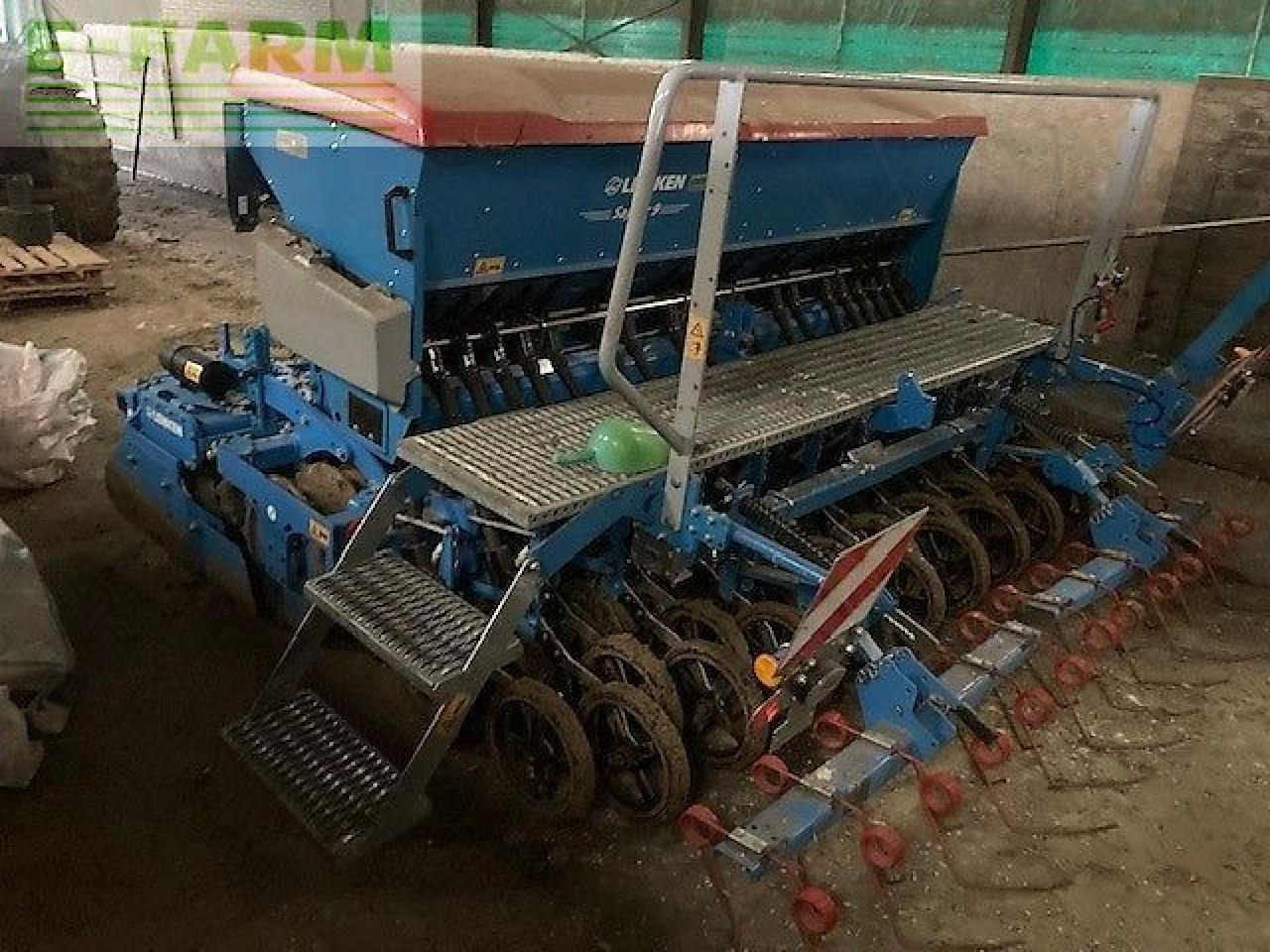 Lemken saphir 9/300 ds als nieuw - Kylvökone: kuva Lemken saphir 9/300 ds als nieuw - Kylvökone Lemken saphir 9/300 ds als nieuw - Kylvökone: kuva Lemken saphir 9/300 ds als nieuw - Kylvökone