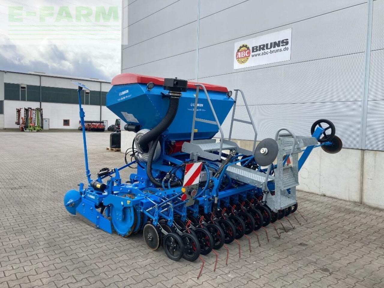 Lemken solitair 9+ / zirkon 12/300 - Kylvökone: kuva Lemken solitair 9+ / zirkon 12/300 - Kylvökone Lemken solitair 9+ / zirkon 12/300 - Kylvökone: kuva Lemken solitair 9+ / zirkon 12/300 - Kylvökone
