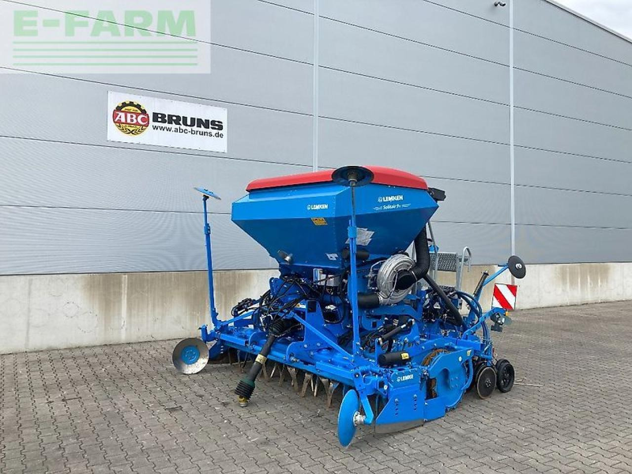 Lemken solitair 9+ / zirkon 12/300 - Maanmuokkauskone: kuva Lemken solitair 9+ / zirkon 12/300 - Maanmuokkauskone Lemken solitair 9+ / zirkon 12/300 - Maanmuokkauskone: kuva Lemken solitair 9+ / zirkon 12/300 - Maanmuokkauskone
