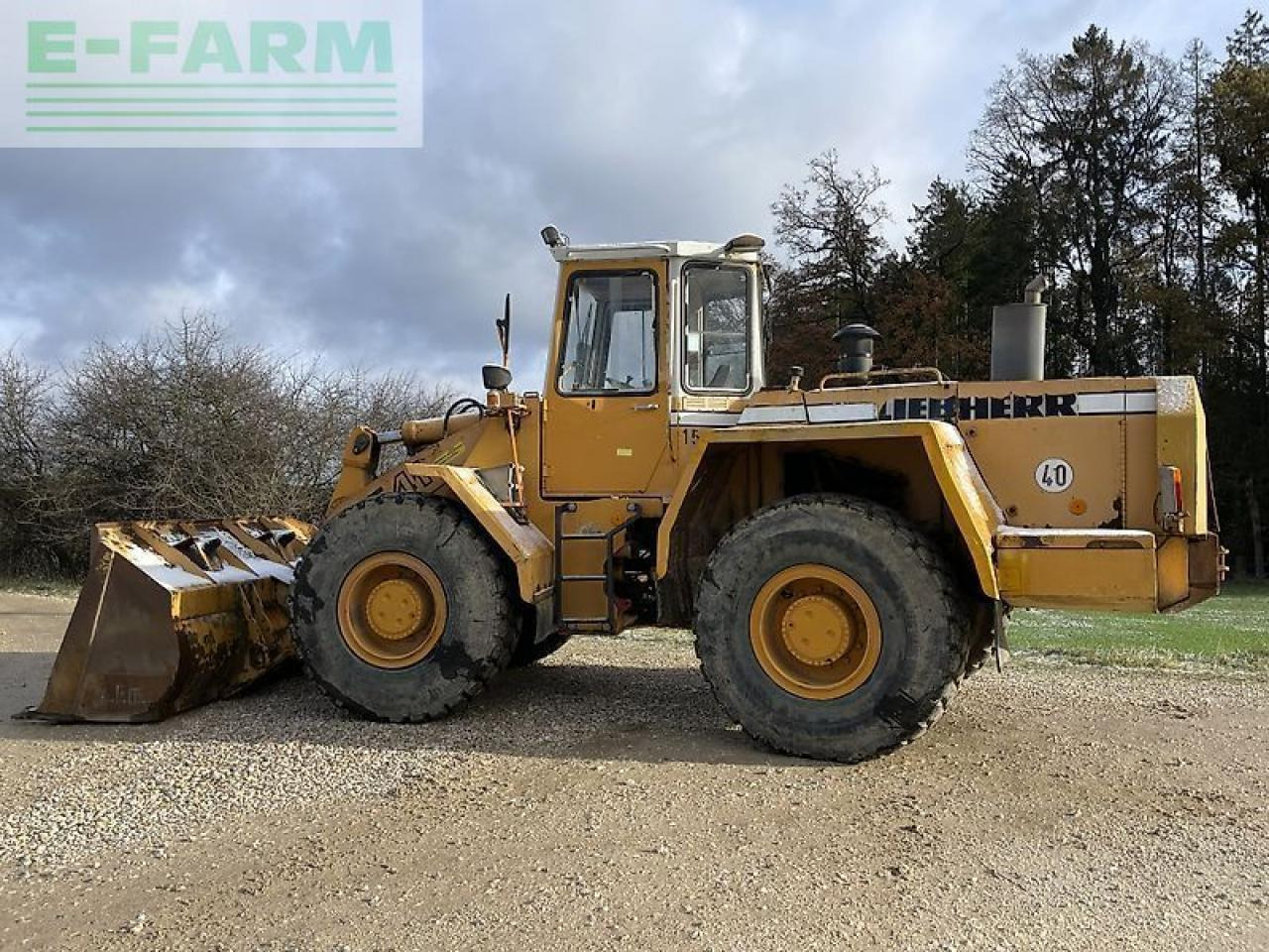 Liebherr 541 - Minikuormaaja: kuva Liebherr 541 - Minikuormaaja Liebherr 541 - Minikuormaaja: kuva Liebherr 541 - Minikuormaaja