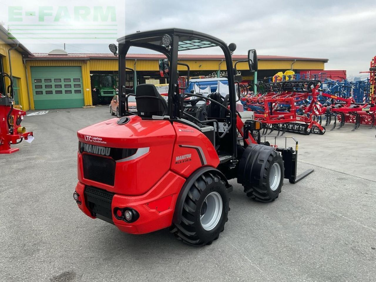 Manitou mla 3-25 h - Minikuormaaja: kuva Manitou mla 3-25 h - Minikuormaaja Manitou mla 3-25 h - Minikuormaaja: kuva Manitou mla 3-25 h - Minikuormaaja