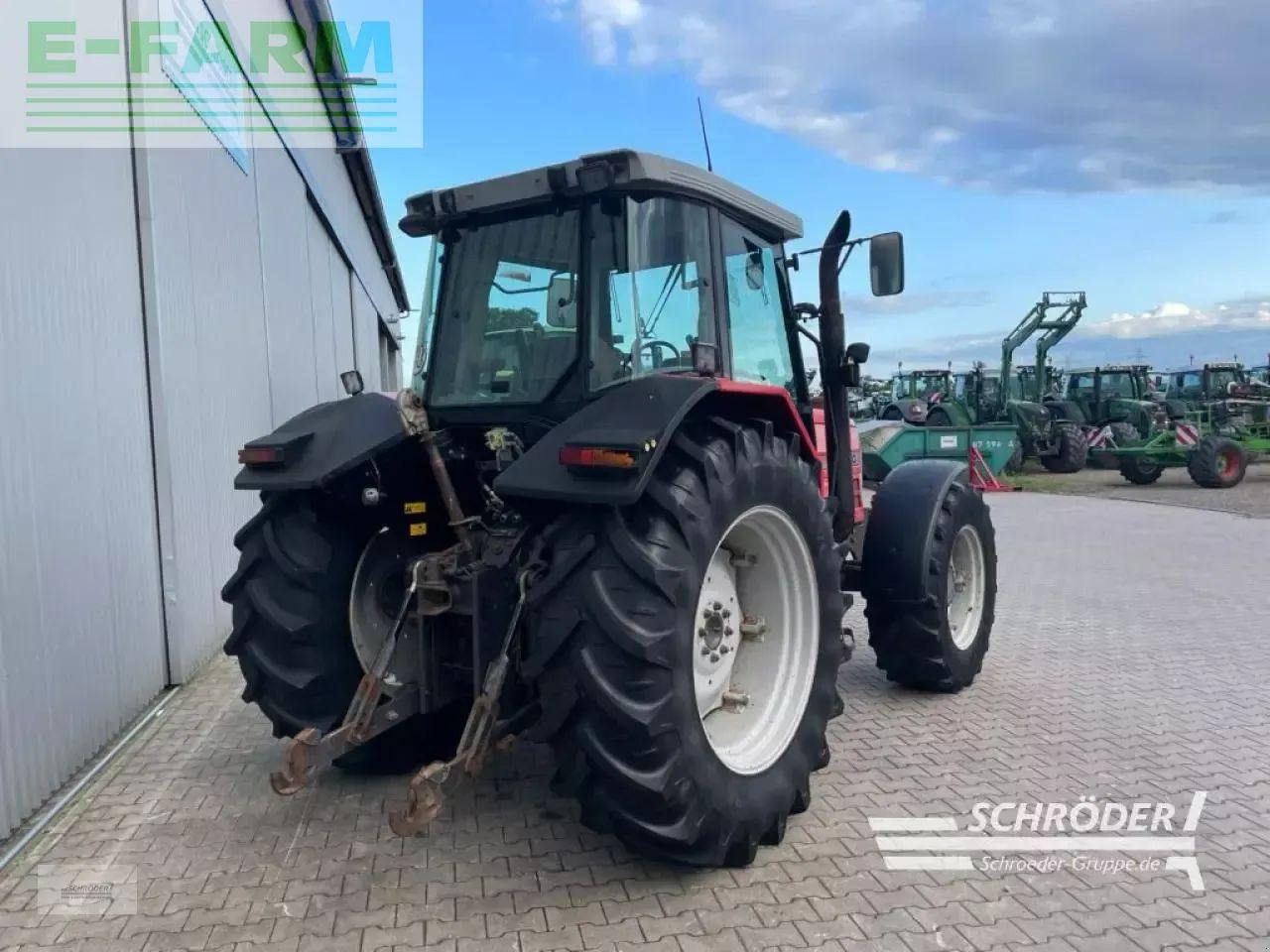 Massey Ferguson 6180 - Traktori: kuva Massey Ferguson 6180 - Traktori Massey Ferguson 6180 - Traktori: kuva Massey Ferguson 6180 - Traktori