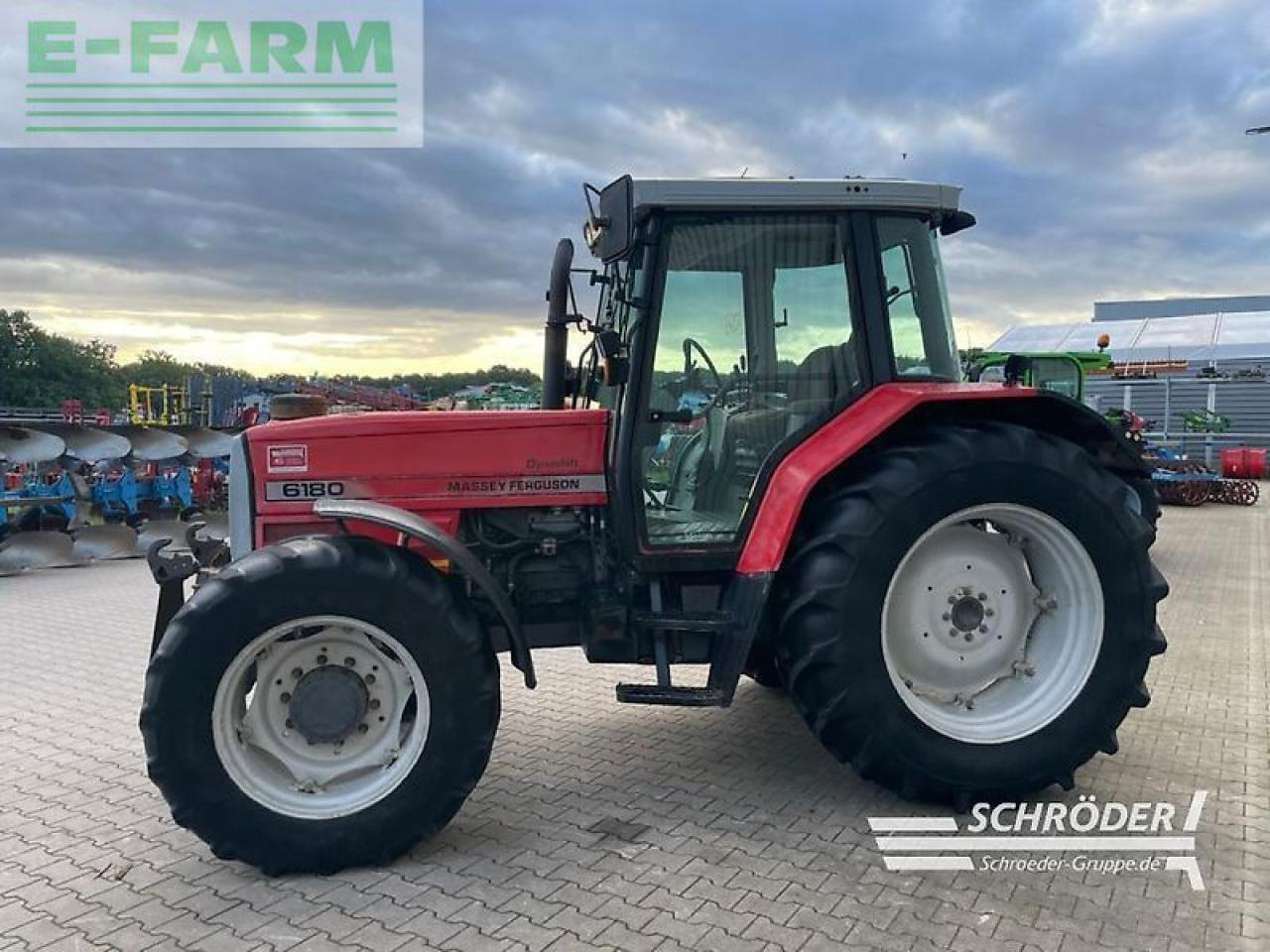 Massey Ferguson 6180 - Traktori: kuva Massey Ferguson 6180 - Traktori Massey Ferguson 6180 - Traktori: kuva Massey Ferguson 6180 - Traktori