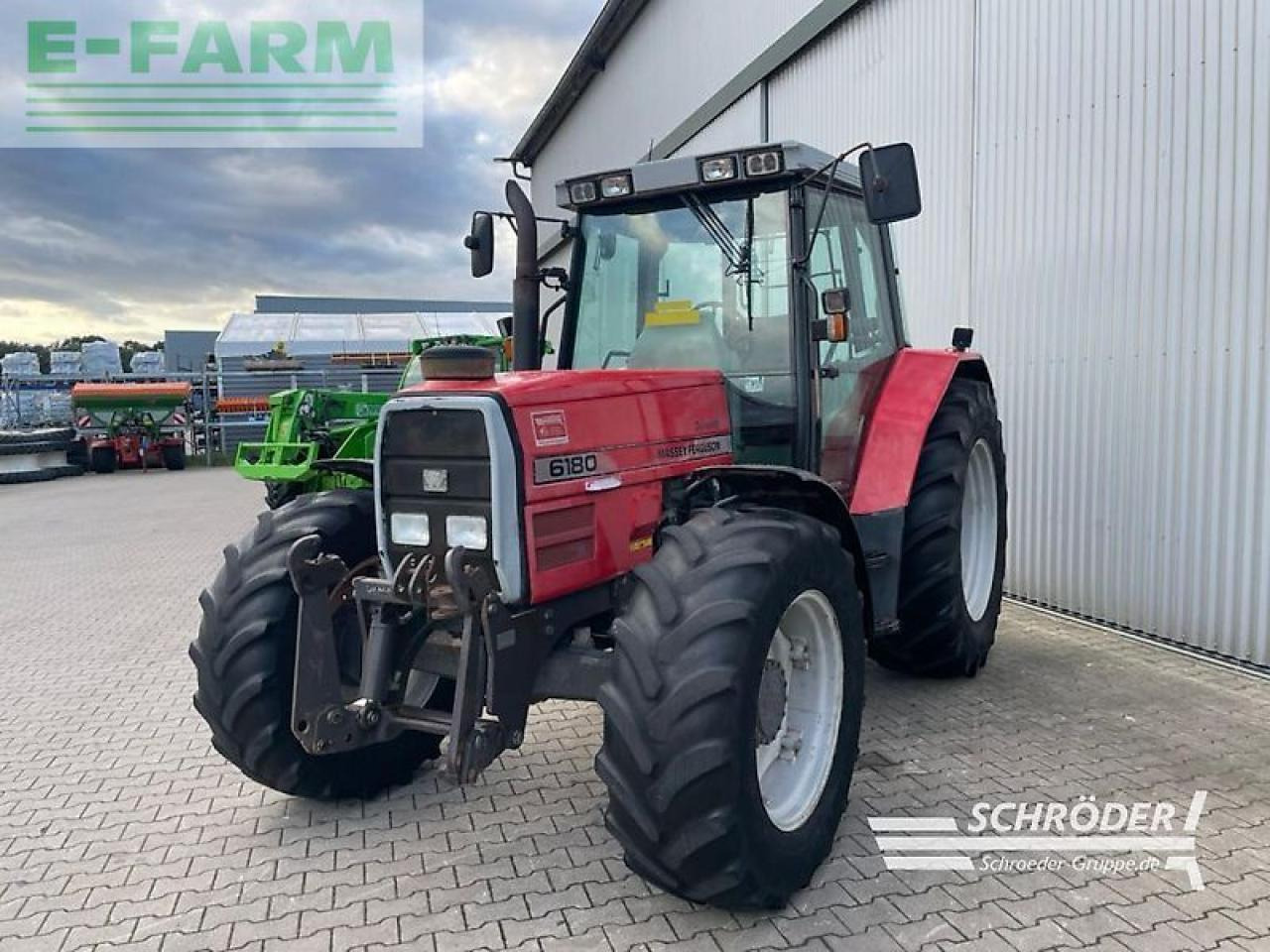 Massey Ferguson 6180 - Traktori: kuva Massey Ferguson 6180 - Traktori Massey Ferguson 6180 - Traktori: kuva Massey Ferguson 6180 - Traktori