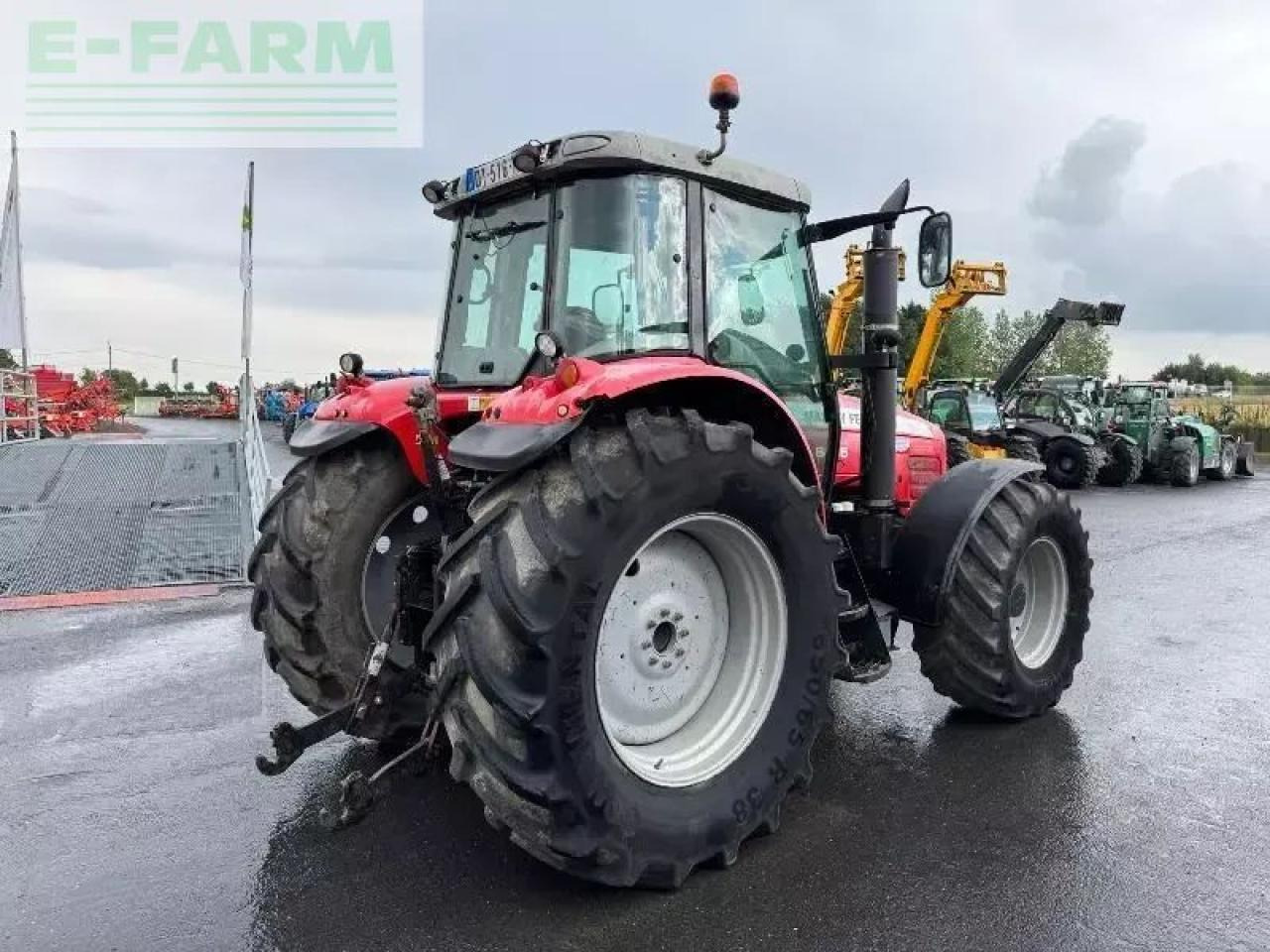 Massey Ferguson 6475 dyna6 - Traktori: kuva Massey Ferguson 6475 dyna6 - Traktori Massey Ferguson 6475 dyna6 - Traktori: kuva Massey Ferguson 6475 dyna6 - Traktori