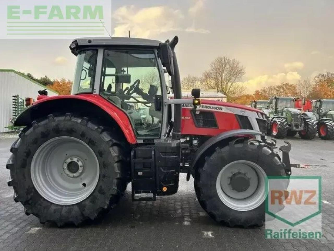 Traktori Massey Ferguson 6s.165 dyna vt exclusive Exclusive: kuva Traktori Massey Ferguson 6s.165 dyna vt exclusive Exclusive