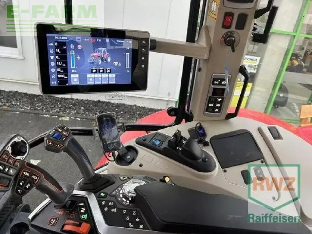 Traktori Massey Ferguson 6s.165 dyna vt exclusive Exclusive: kuva Traktori Massey Ferguson 6s.165 dyna vt exclusive Exclusive