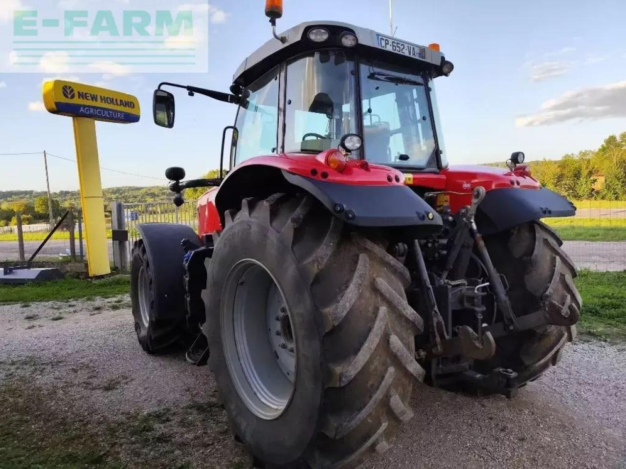 Massey Ferguson 7620 dyna-6 essential Essential - Traktori: kuva Massey Ferguson 7620 dyna-6 essential Essential - Traktori Massey Ferguson 7620 dyna-6 essential Essential - Traktori: kuva Massey Ferguson 7620 dyna-6 essential Essential - Traktori
