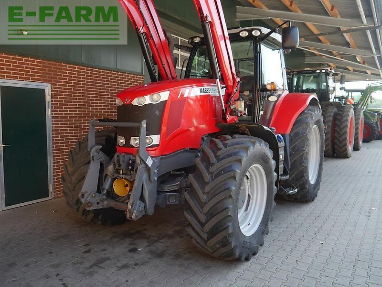 Massey Ferguson 7620 dyna-vt fzw frontlader - Traktori: kuva Massey Ferguson 7620 dyna-vt fzw frontlader - Traktori Massey Ferguson 7620 dyna-vt fzw frontlader - Traktori: kuva Massey Ferguson 7620 dyna-vt fzw frontlader - Traktori