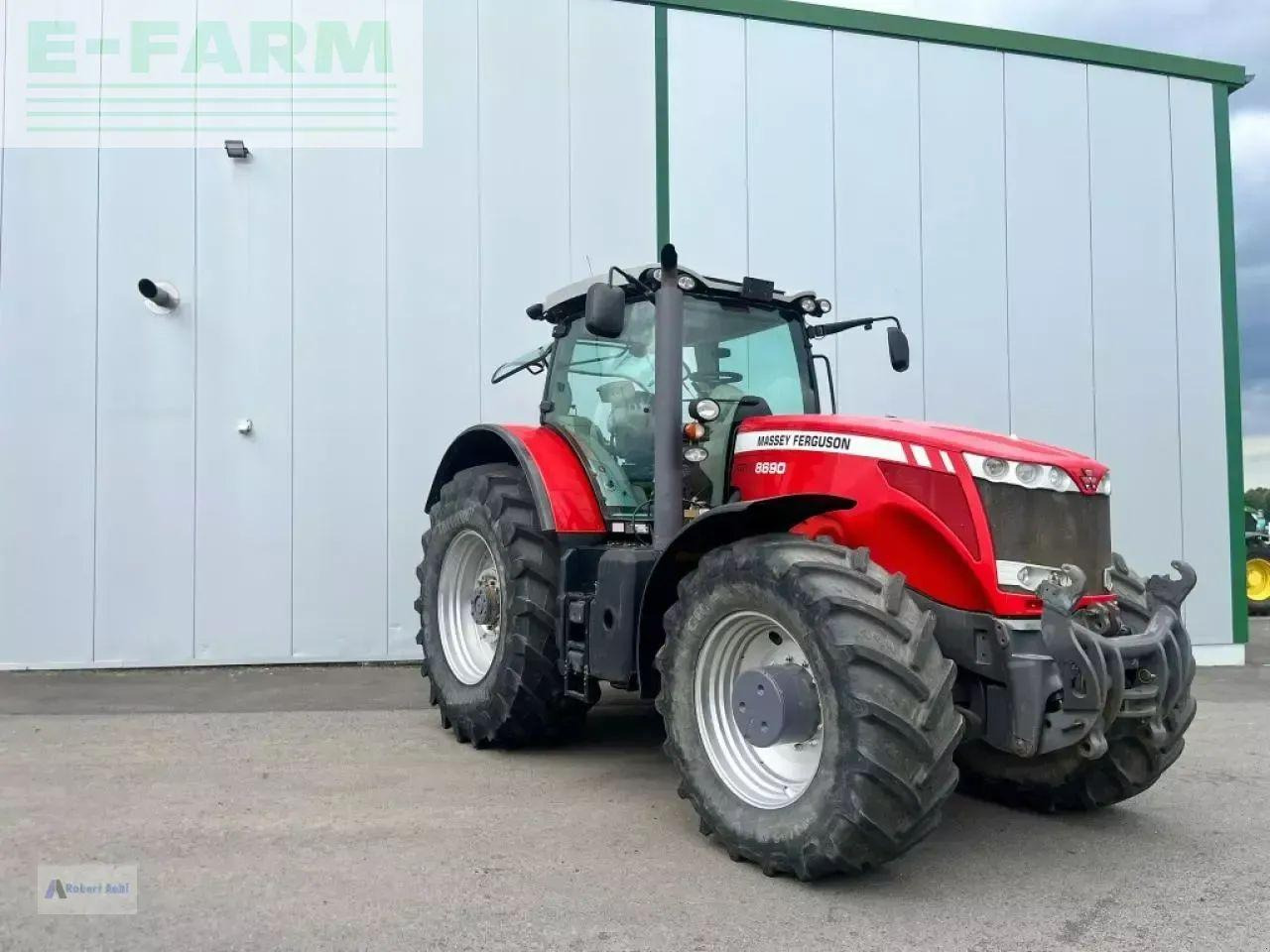 Massey Ferguson 8690 - Traktori: kuva Massey Ferguson 8690 - Traktori Massey Ferguson 8690 - Traktori: kuva Massey Ferguson 8690 - Traktori