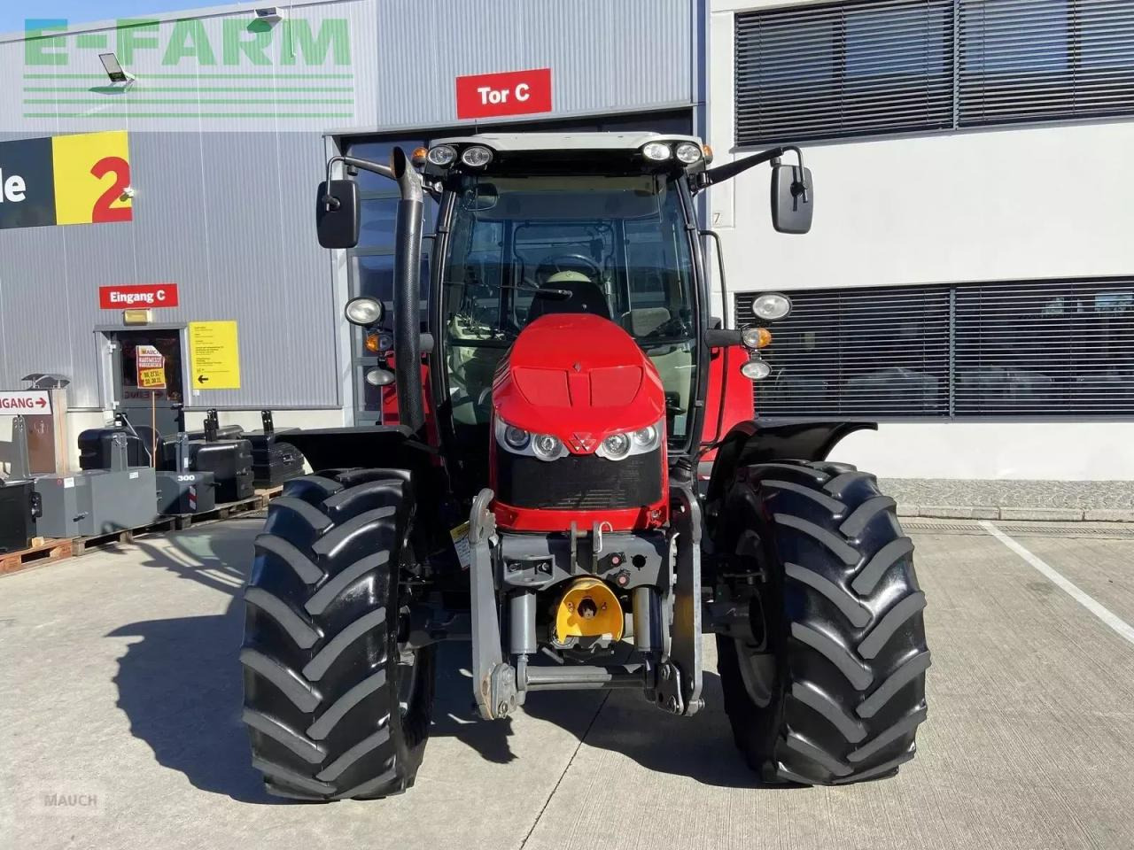 Massey Ferguson mf 5611 dyna-4 essential Essential - Traktori: kuva Massey Ferguson mf 5611 dyna-4 essential Essential - Traktori Massey Ferguson mf 5611 dyna-4 essential Essential - Traktori: kuva Massey Ferguson mf 5611 dyna-4 essential Essential - Traktori