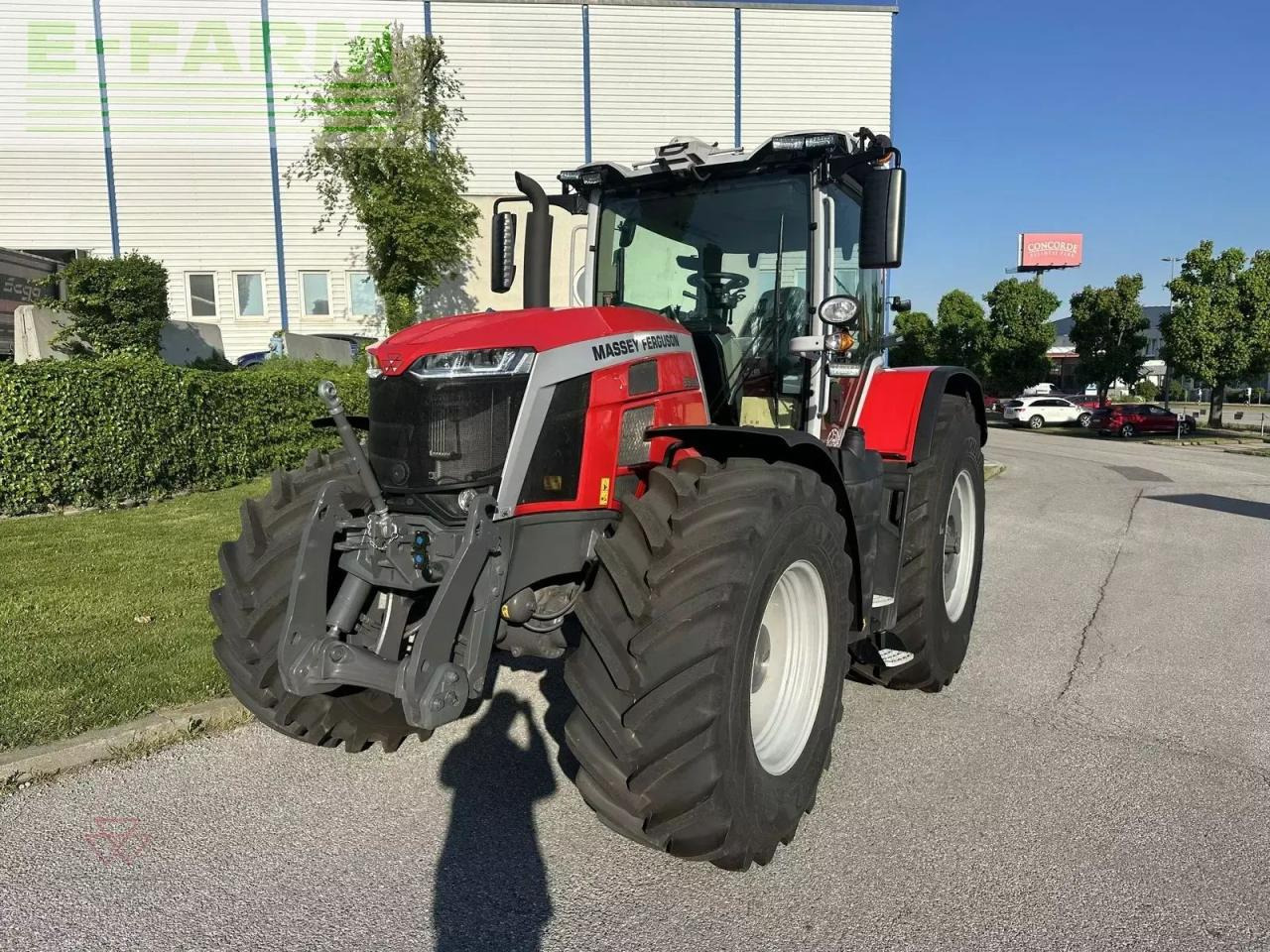 Massey Ferguson mf 8s.225 - Traktori: kuva Massey Ferguson mf 8s.225 - Traktori Massey Ferguson mf 8s.225 - Traktori: kuva Massey Ferguson mf 8s.225 - Traktori