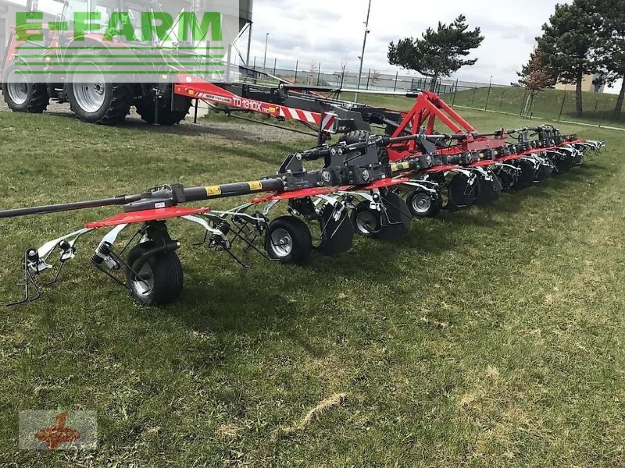 Massey Ferguson mf td 1310 x trc / lotus 1250 profi - Pöyhin: kuva Massey Ferguson mf td 1310 x trc / lotus 1250 profi - Pöyhin Massey Ferguson mf td 1310 x trc / lotus 1250 profi - Pöyhin: kuva Massey Ferguson mf td 1310 x trc / lotus 1250 profi - Pöyhin