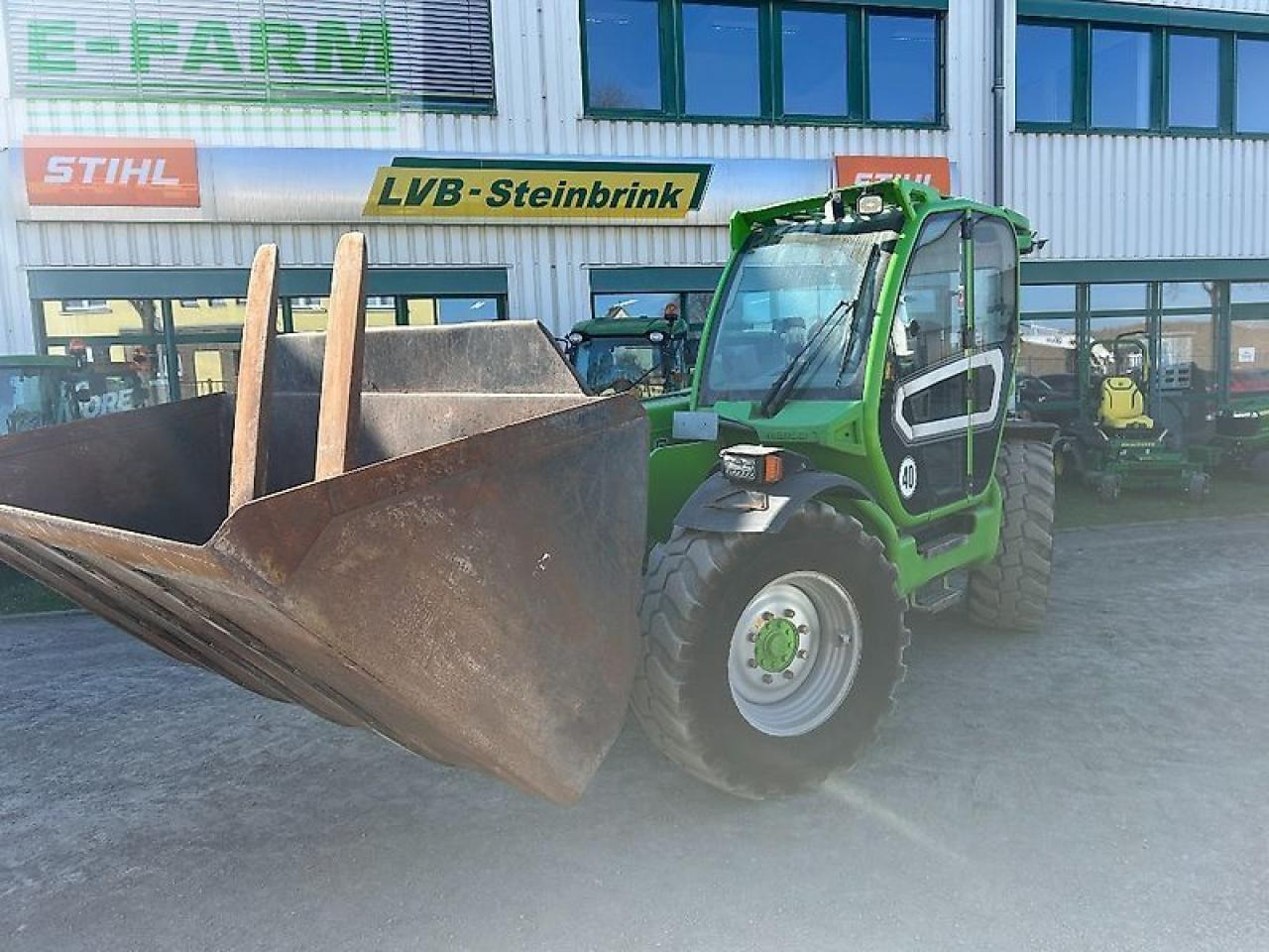 Merlo 42.7 cs - Kurottaja: kuva Merlo 42.7 cs - Kurottaja Merlo 42.7 cs - Kurottaja: kuva Merlo 42.7 cs - Kurottaja