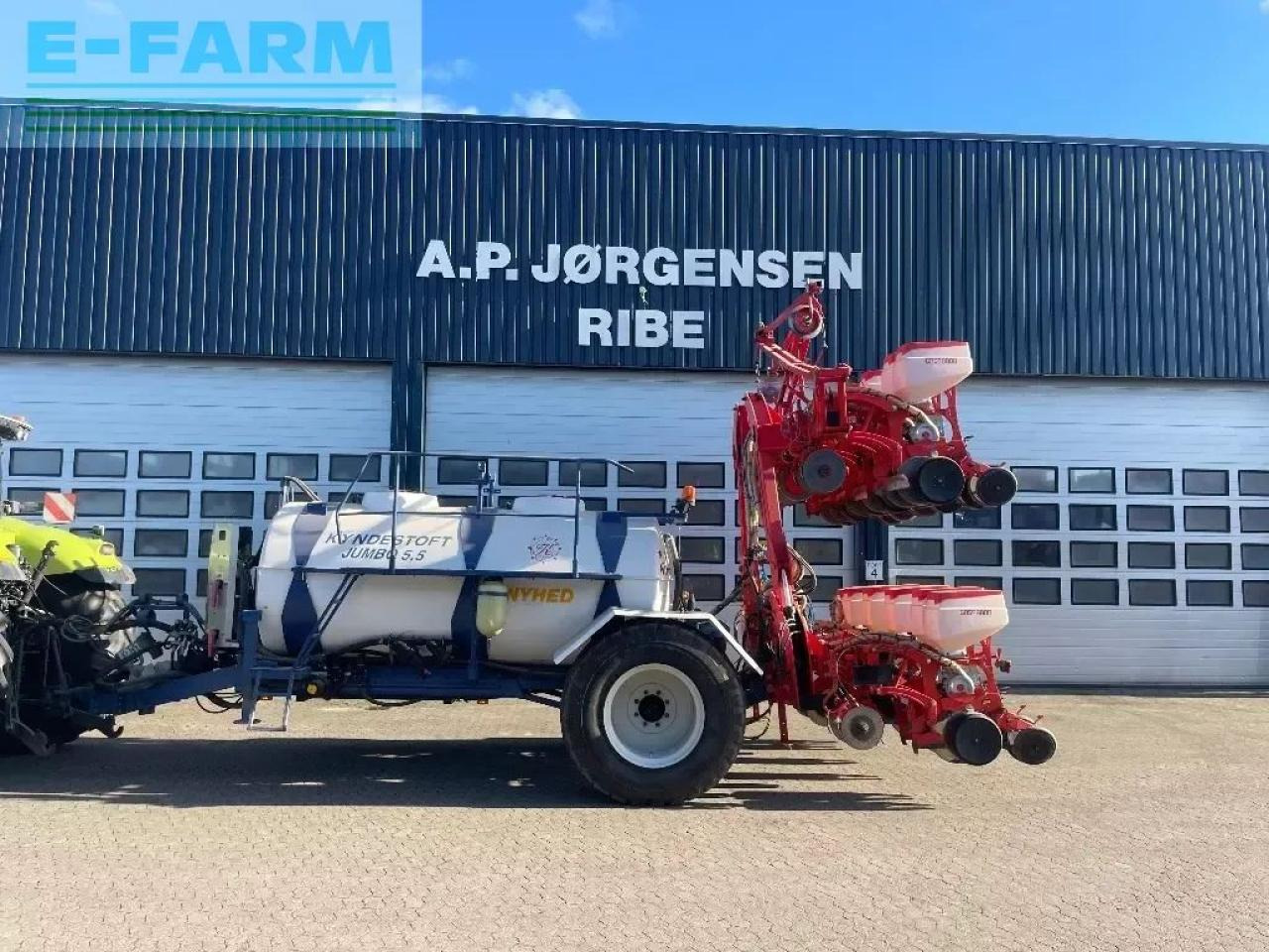 Mustang med flydende gødningsudstyr - Tarkkuuskylvökone: kuva Mustang med flydende gødningsudstyr - Tarkkuuskylvökone Mustang med flydende gødningsudstyr - Tarkkuuskylvökone: kuva Mustang med flydende gødningsudstyr - Tarkkuuskylvökone