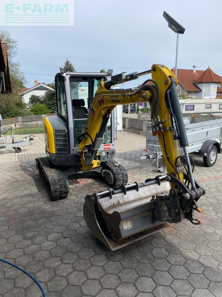 Neuson ez 26 - Minikuormaaja: kuva Neuson ez 26 - Minikuormaaja Neuson ez 26 - Minikuormaaja: kuva Neuson ez 26 - Minikuormaaja