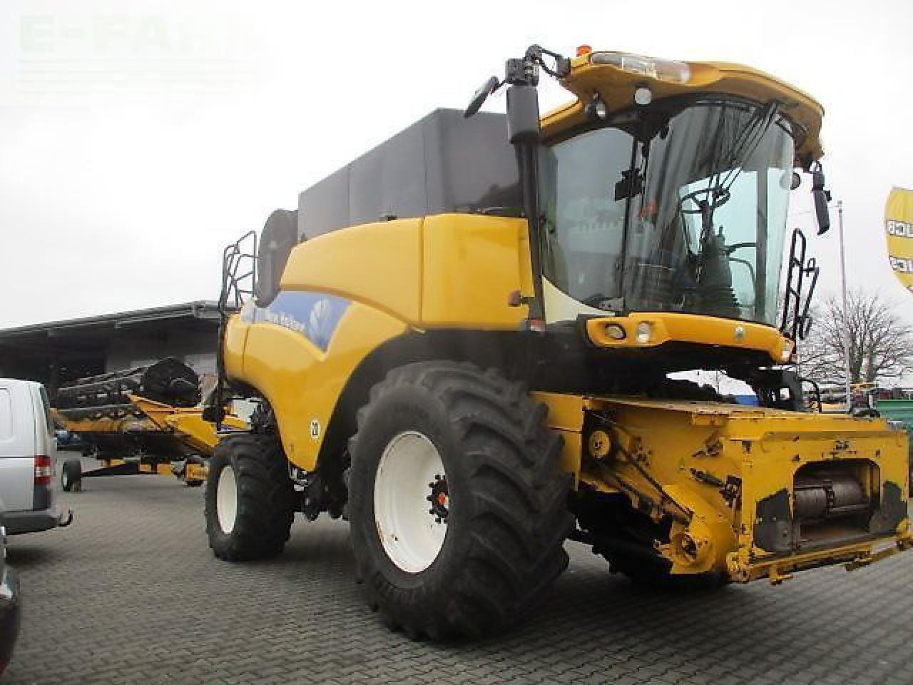 New Holland cr 9060 / cr9060 - Leikkuupuimuri: kuva New Holland cr 9060 / cr9060 - Leikkuupuimuri New Holland cr 9060 / cr9060 - Leikkuupuimuri: kuva New Holland cr 9060 / cr9060 - Leikkuupuimuri