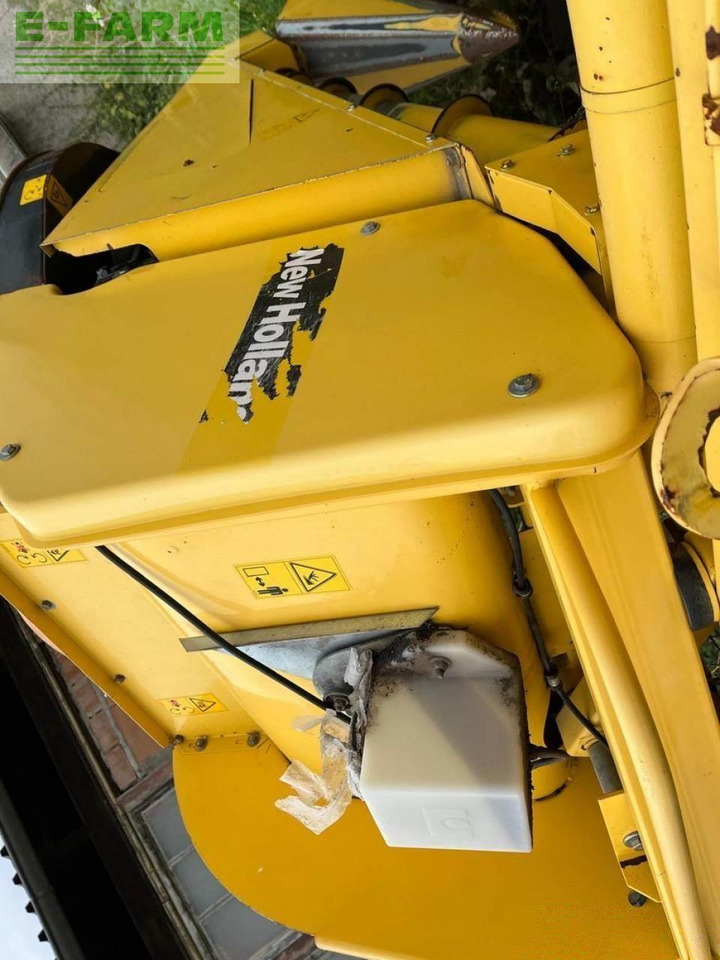 Leikkuupuimuri New Holland cr 9070: kuva Leikkuupuimuri New Holland cr 9070 Leikkuupuimuri New Holland cr 9070: kuva Leikkuupuimuri New Holland cr 9070