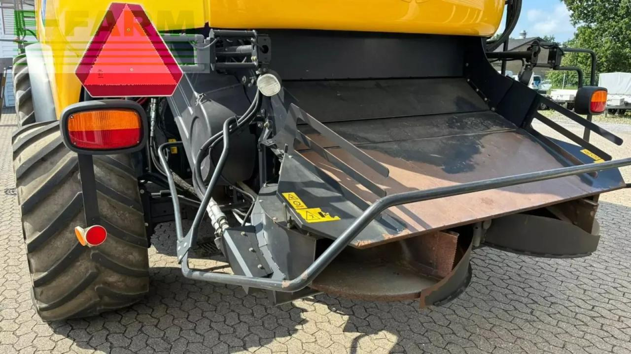 New Holland cr9090 cr9090 - Leikkuupuimuri: kuva New Holland cr9090 cr9090 - Leikkuupuimuri New Holland cr9090 cr9090 - Leikkuupuimuri: kuva New Holland cr9090 cr9090 - Leikkuupuimuri