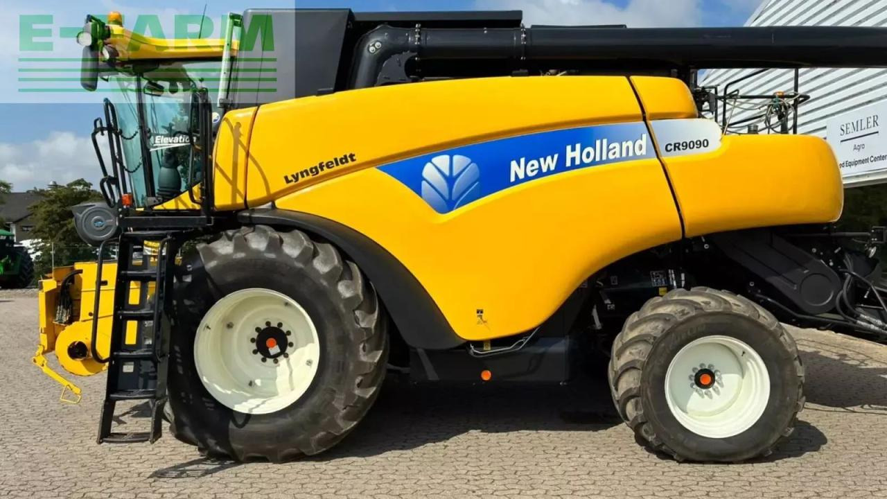 New Holland cr9090 cr9090 - Leikkuupuimuri: kuva New Holland cr9090 cr9090 - Leikkuupuimuri New Holland cr9090 cr9090 - Leikkuupuimuri: kuva New Holland cr9090 cr9090 - Leikkuupuimuri