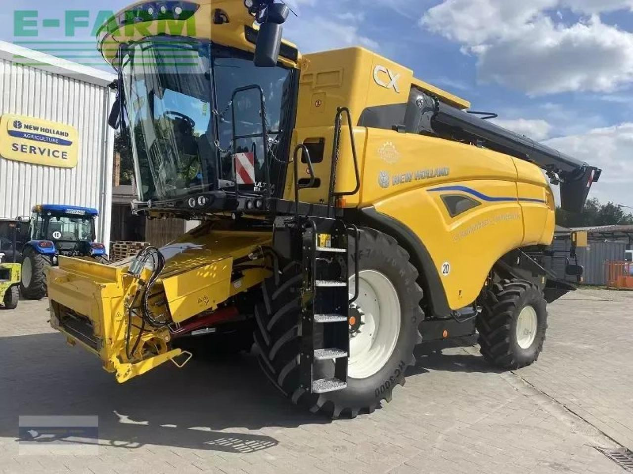 New Holland cx 8.90 - Leikkuupuimuri: kuva New Holland cx 8.90 - Leikkuupuimuri New Holland cx 8.90 - Leikkuupuimuri: kuva New Holland cx 8.90 - Leikkuupuimuri