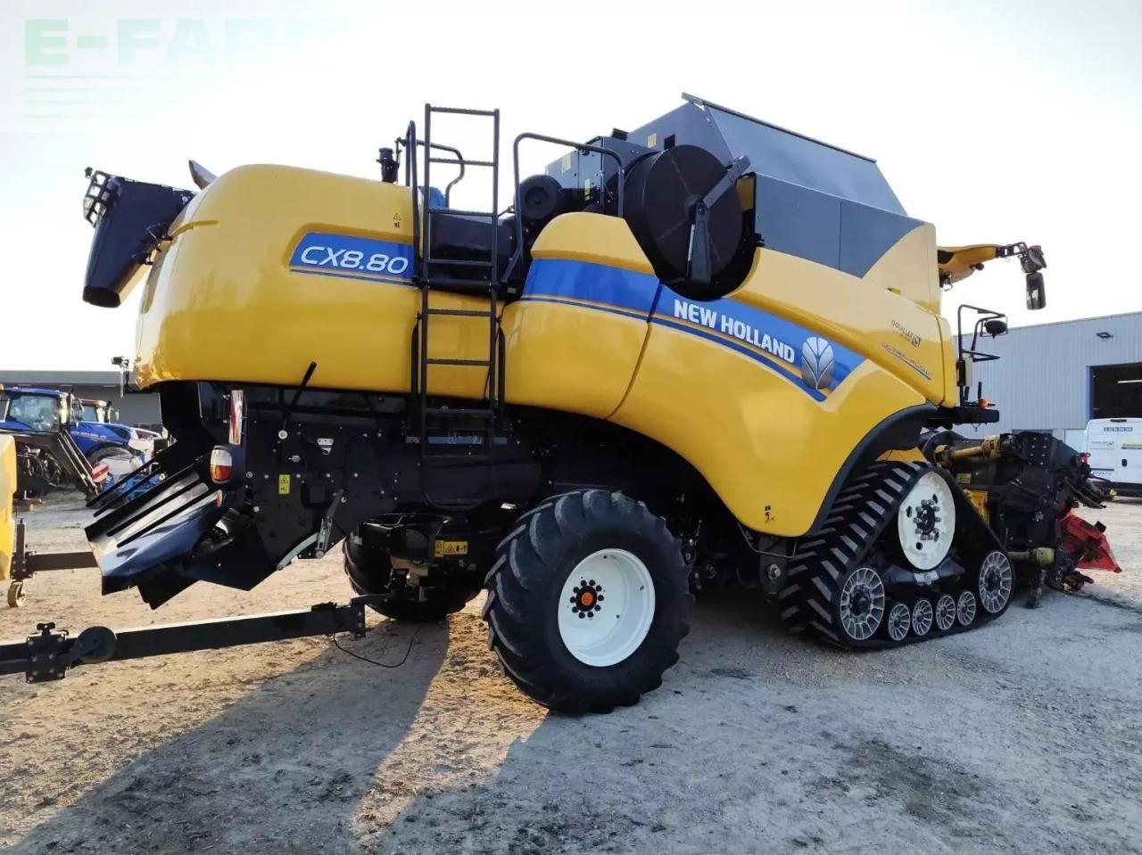 New Holland cx8.80smarttrax - Leikkuupuimuri: kuva New Holland cx8.80smarttrax - Leikkuupuimuri New Holland cx8.80smarttrax - Leikkuupuimuri: kuva New Holland cx8.80smarttrax - Leikkuupuimuri