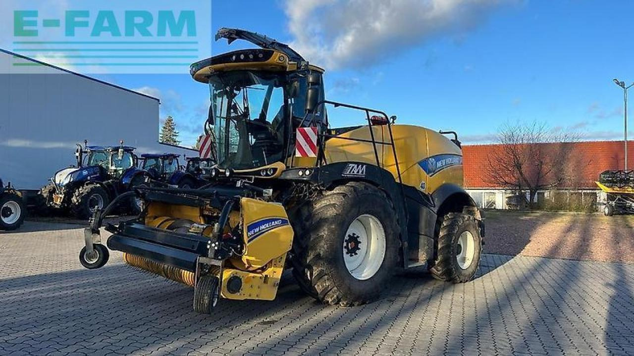 New Holland fr 550 häcksler inkl. pickup + maisgebiss silage - Itsekulkeva silppuri: kuva New Holland fr 550 häcksler inkl. pickup + maisgebiss silage - Itsekulkeva silppuri New Holland fr 550 häcksler inkl. pickup + maisgebiss silage - Itsekulkeva silppuri: kuva New Holland fr 550 häcksler inkl. pickup + maisgebiss silage - Itsekulkeva silppuri