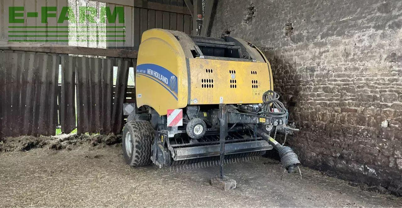 New Holland roll-belt 180 superfeed - Kanttipaalain: kuva New Holland roll-belt 180 superfeed - Kanttipaalain New Holland roll-belt 180 superfeed - Kanttipaalain: kuva New Holland roll-belt 180 superfeed - Kanttipaalain