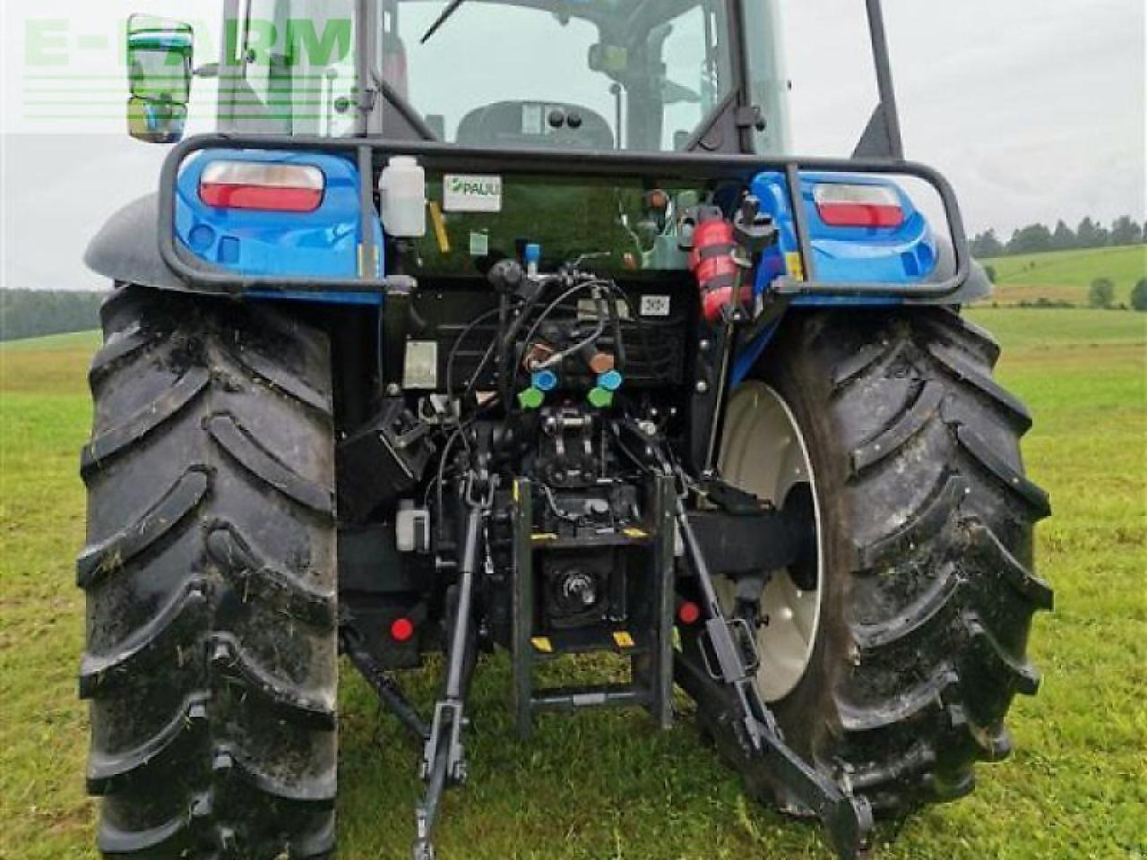 New Holland t 5.85 - Traktori: kuva New Holland t 5.85 - Traktori New Holland t 5.85 - Traktori: kuva New Holland t 5.85 - Traktori