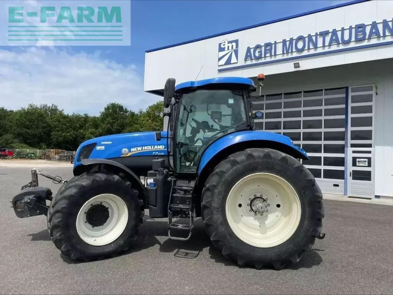 New Holland t 7.235 - Traktori: kuva New Holland t 7.235 - Traktori New Holland t 7.235 - Traktori: kuva New Holland t 7.235 - Traktori