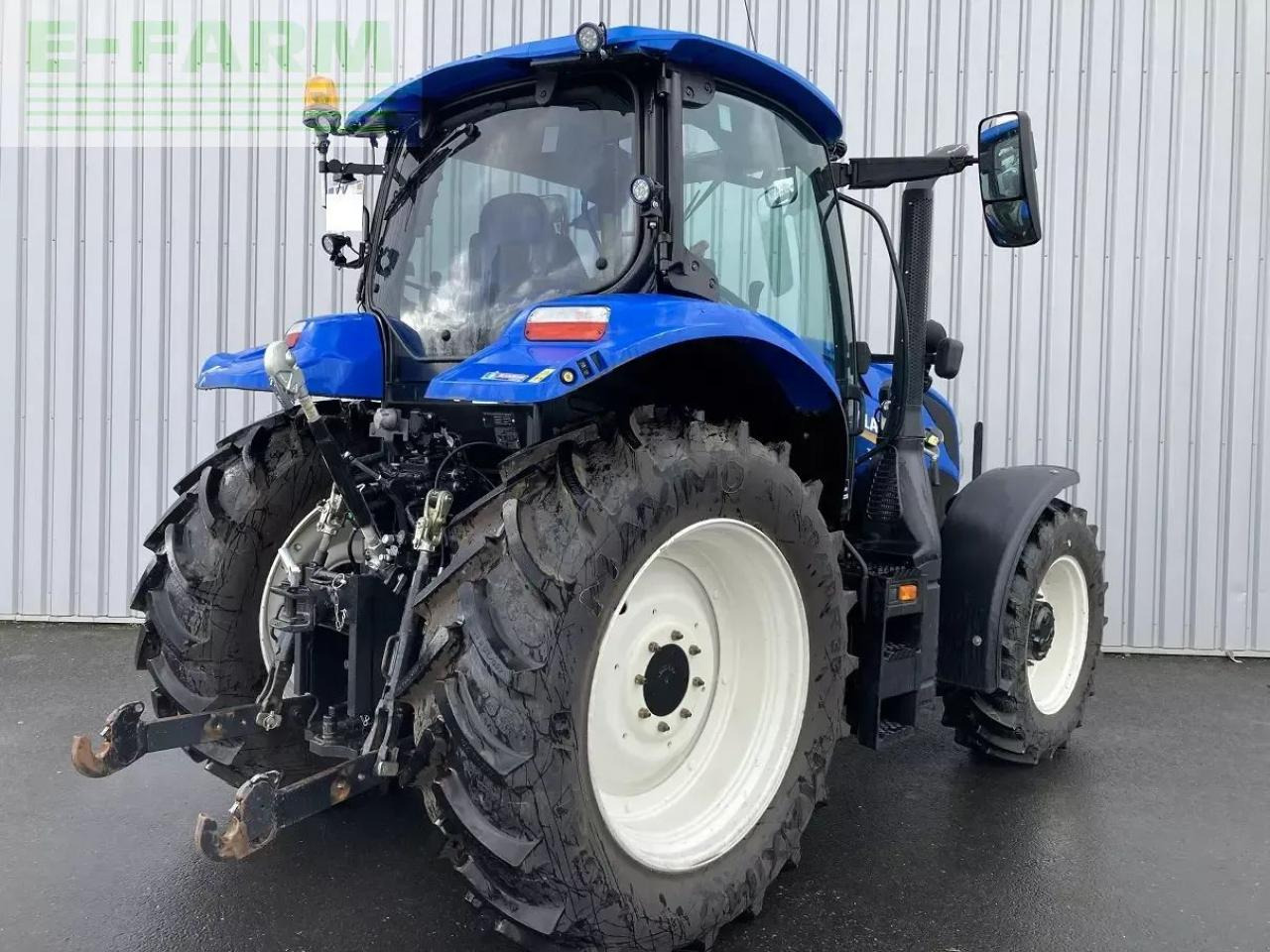 New Holland t6.125 electrocommand t4b - Traktori: kuva New Holland t6.125 electrocommand t4b - Traktori New Holland t6.125 electrocommand t4b - Traktori: kuva New Holland t6.125 electrocommand t4b - Traktori
