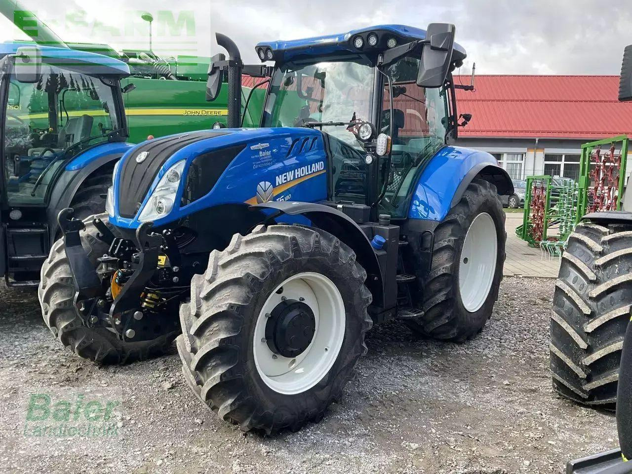 New Holland t6.180 ac - Traktori: kuva New Holland t6.180 ac - Traktori New Holland t6.180 ac - Traktori: kuva New Holland t6.180 ac - Traktori
