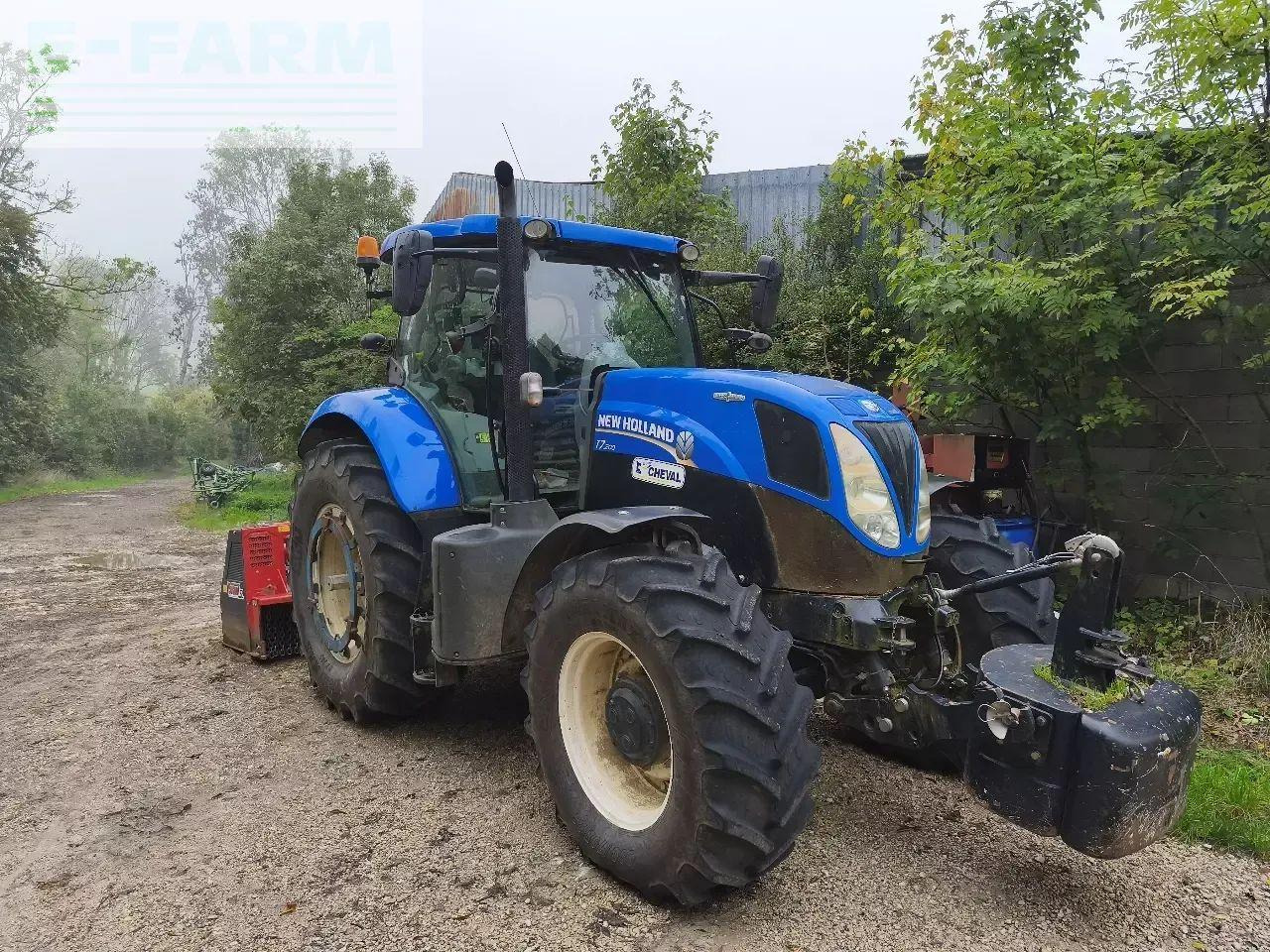New Holland t7.200 ac - Traktori: kuva New Holland t7.200 ac - Traktori New Holland t7.200 ac - Traktori: kuva New Holland t7.200 ac - Traktori