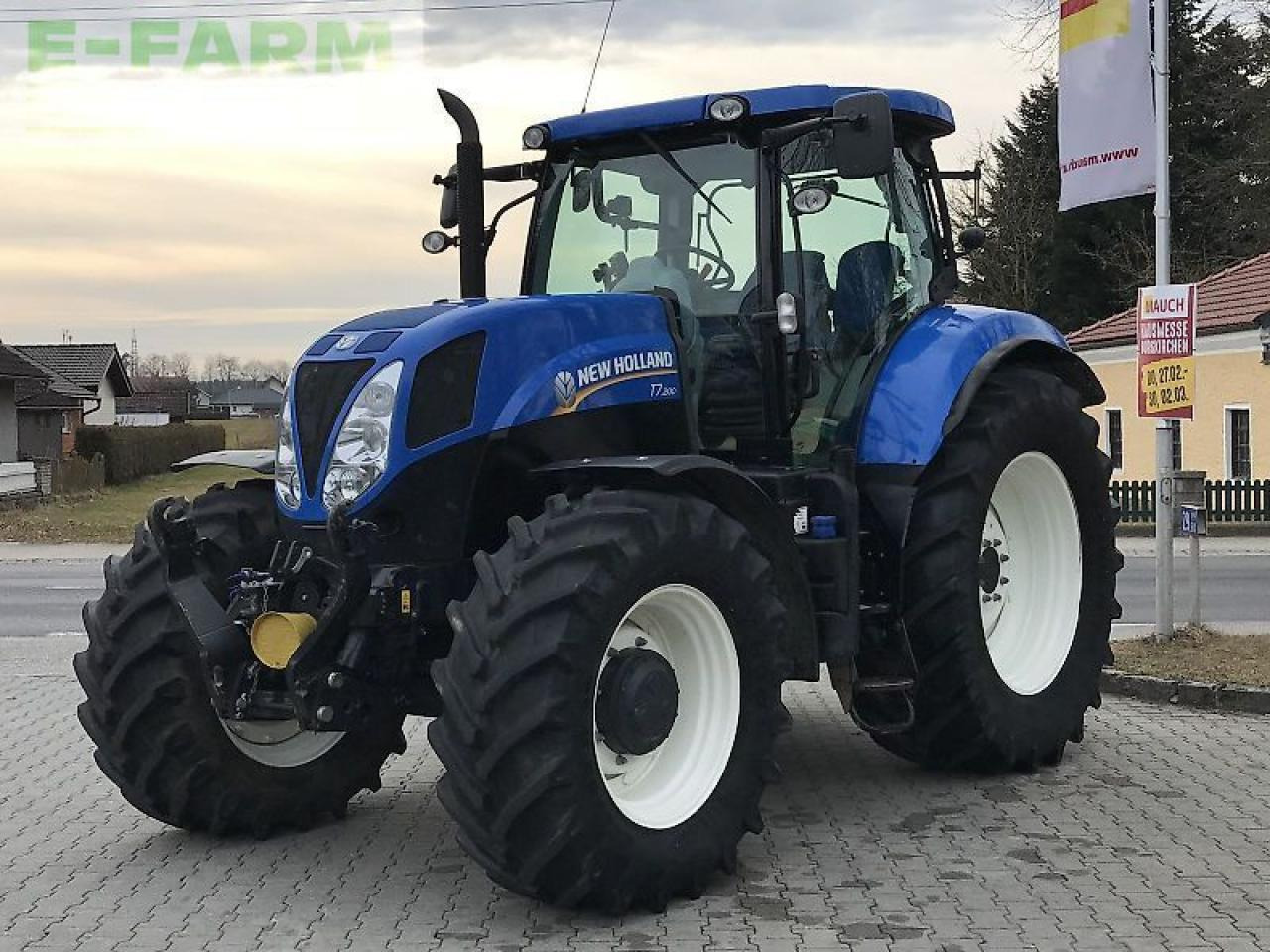 New Holland t7.200 range command - Traktori: kuva New Holland t7.200 range command - Traktori New Holland t7.200 range command - Traktori: kuva New Holland t7.200 range command - Traktori