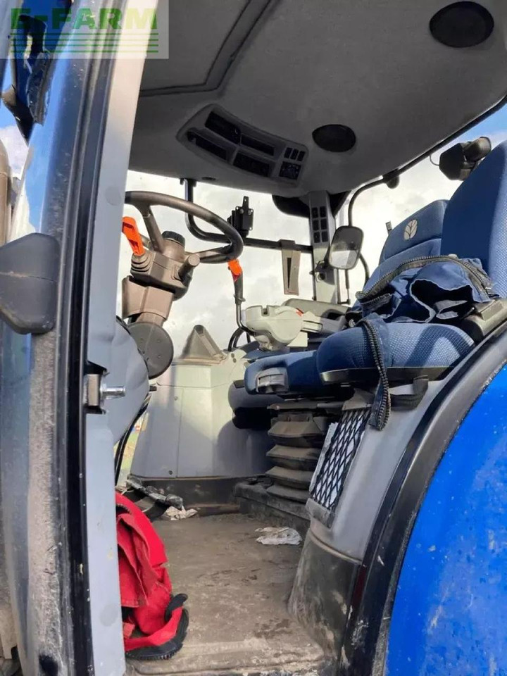 New Holland t7.210 rc s5 - Traktori: kuva New Holland t7.210 rc s5 - Traktori New Holland t7.210 rc s5 - Traktori: kuva New Holland t7.210 rc s5 - Traktori