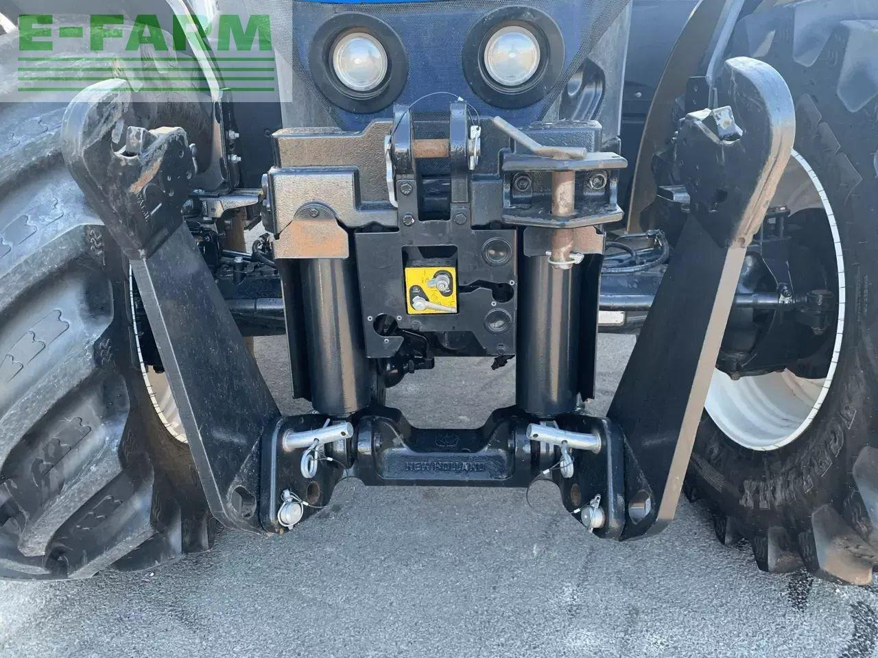 New Holland t7.215s pc s5 S - Traktori: kuva New Holland t7.215s pc s5 S - Traktori New Holland t7.215s pc s5 S - Traktori: kuva New Holland t7.215s pc s5 S - Traktori