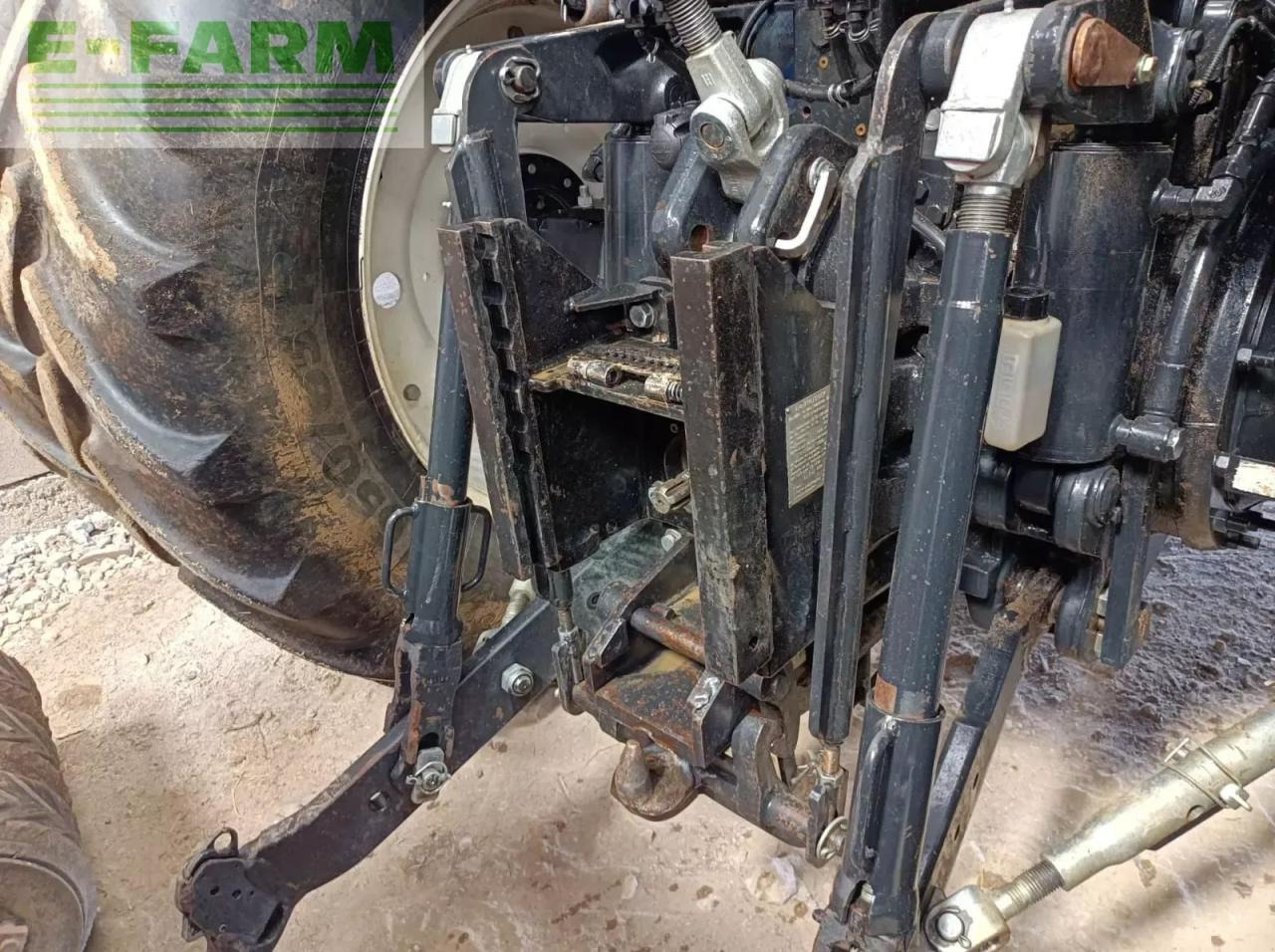 New Holland t7.230 - Traktori: kuva New Holland t7.230 - Traktori New Holland t7.230 - Traktori: kuva New Holland t7.230 - Traktori