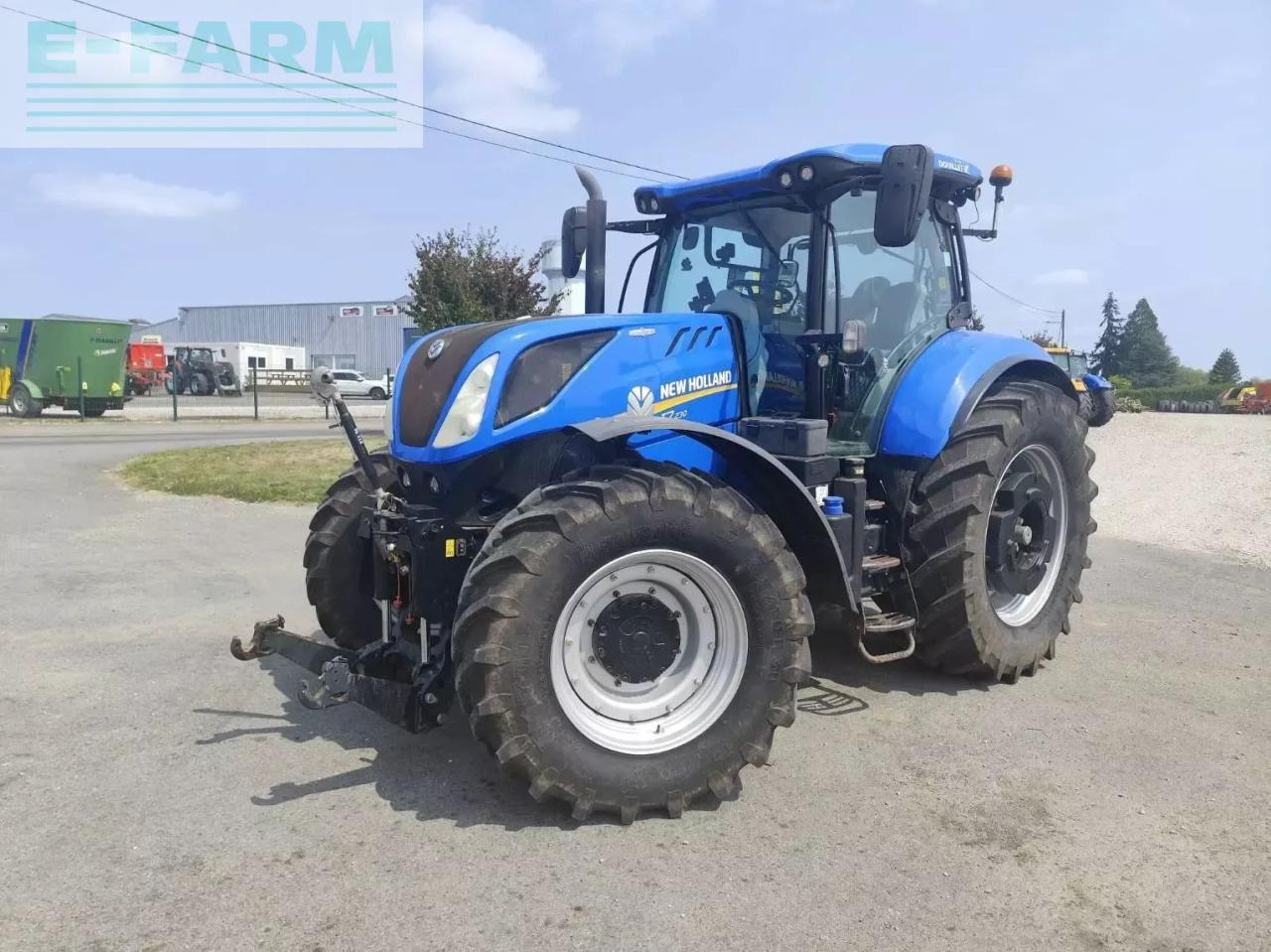 New Holland t7 230 ac - Traktori: kuva New Holland t7 230 ac - Traktori New Holland t7 230 ac - Traktori: kuva New Holland t7 230 ac - Traktori